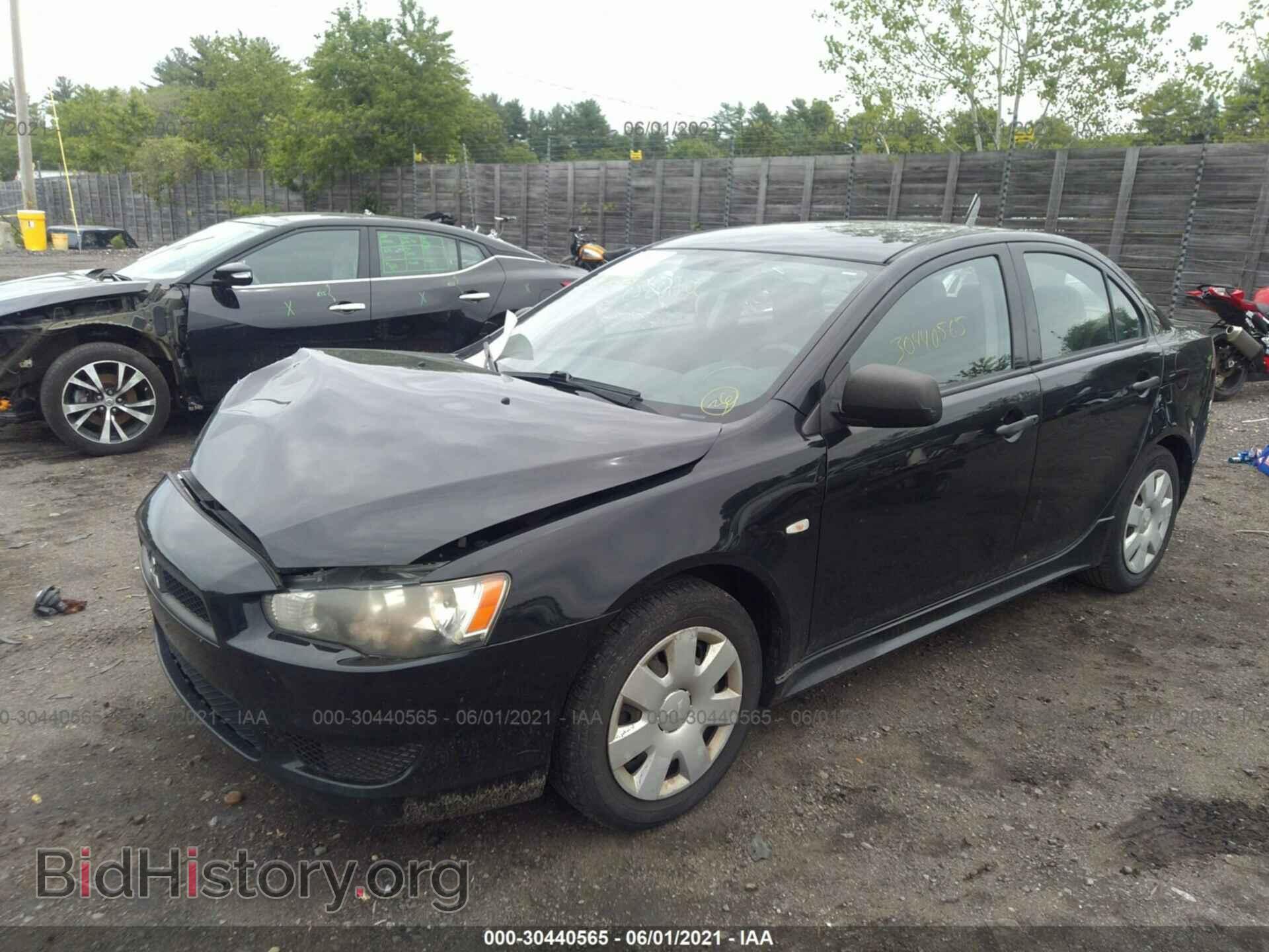 2010 MITSUBISHI LANCER - VIN: JA32U1FUXAU001923 - Фото 2