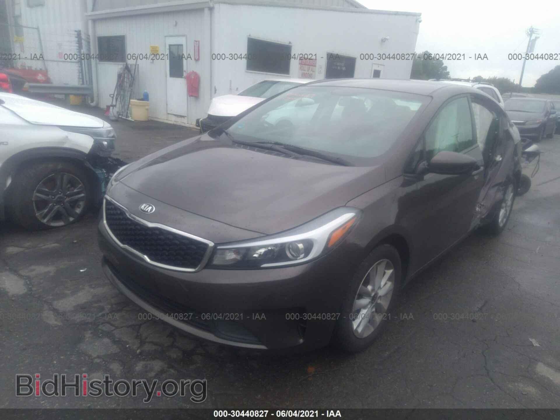 2017 KIA FORTE - VIN: 3KPFL4A70HE077846 - Фото 2