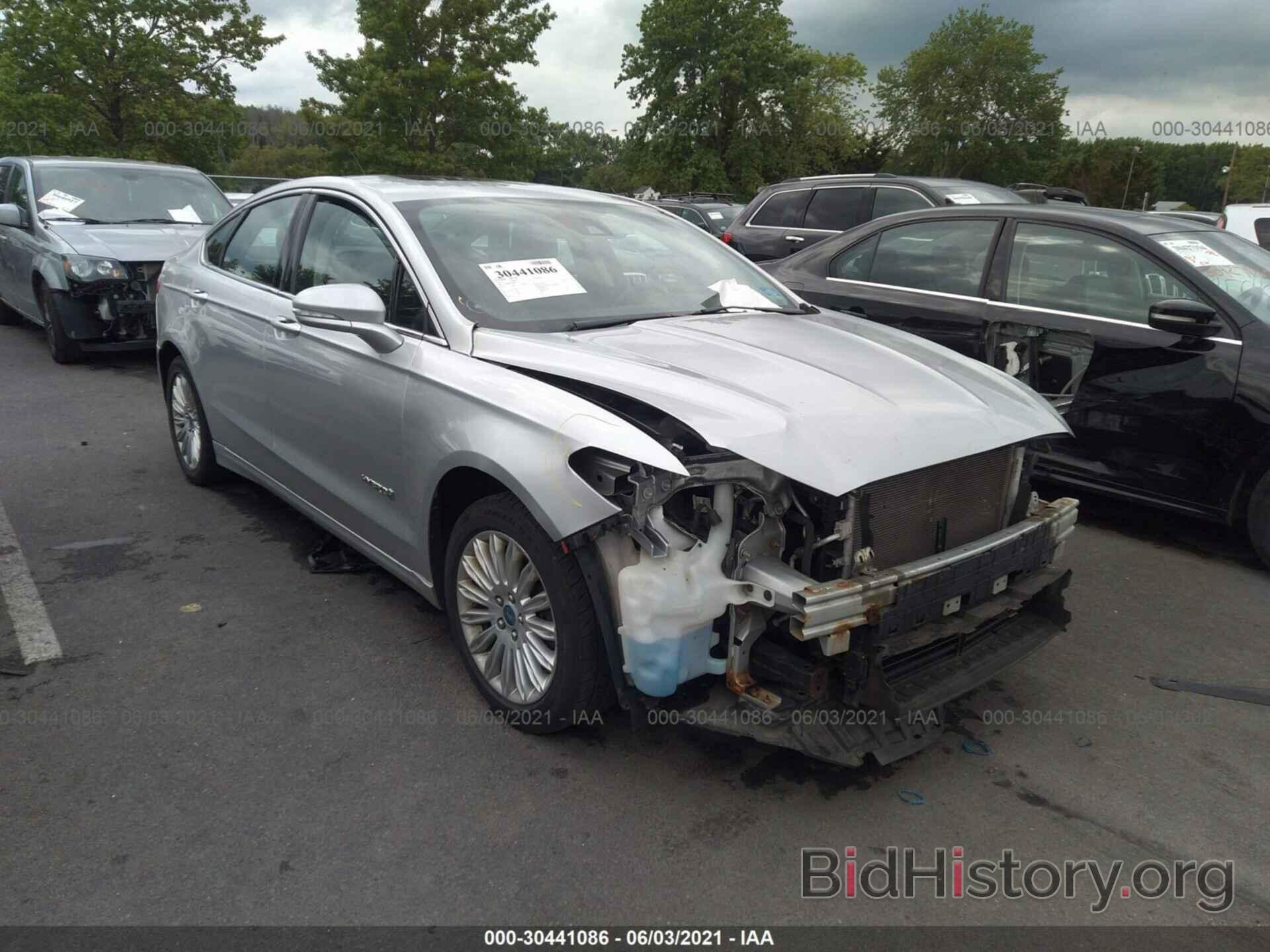 Photo 3FA6P0LU2DR335776 - FORD FUSION 2013