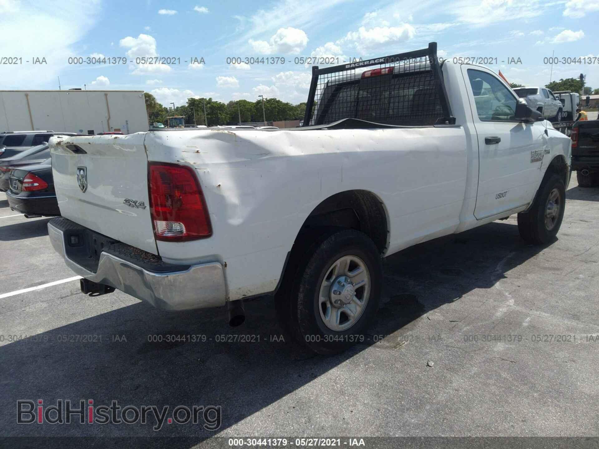 2016 RAM 2500 - VIN: 3C6MR5AJ7GG219823 - Фото 4