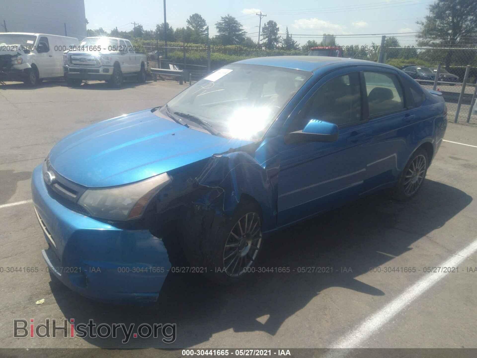 2011 FORD FOCUS - VIN: 1FAHP3GN9BW145724 - Photo 2