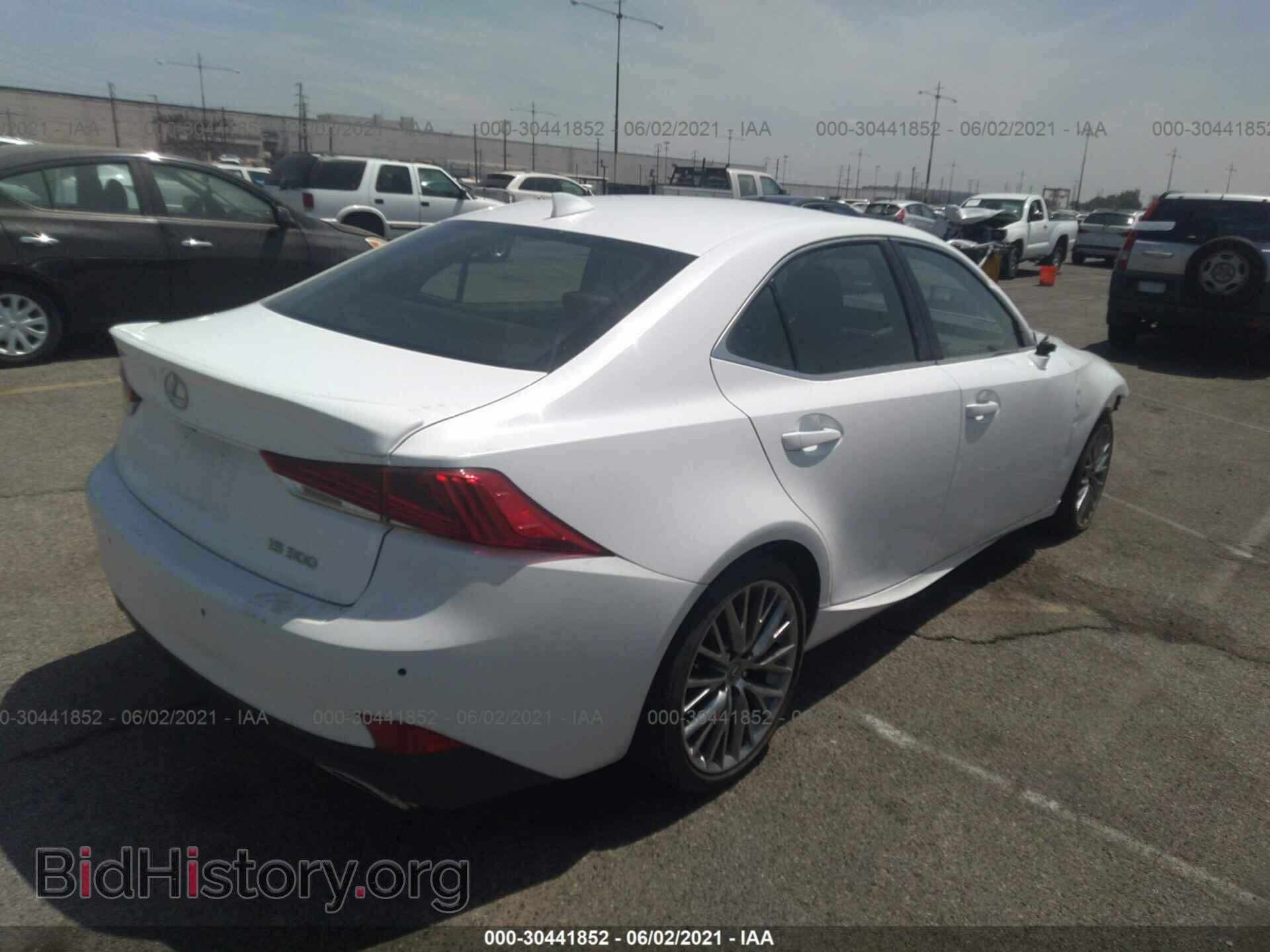 2019 LEXUS IS - VIN: JTHBA1D29K5085867 - Фото 4