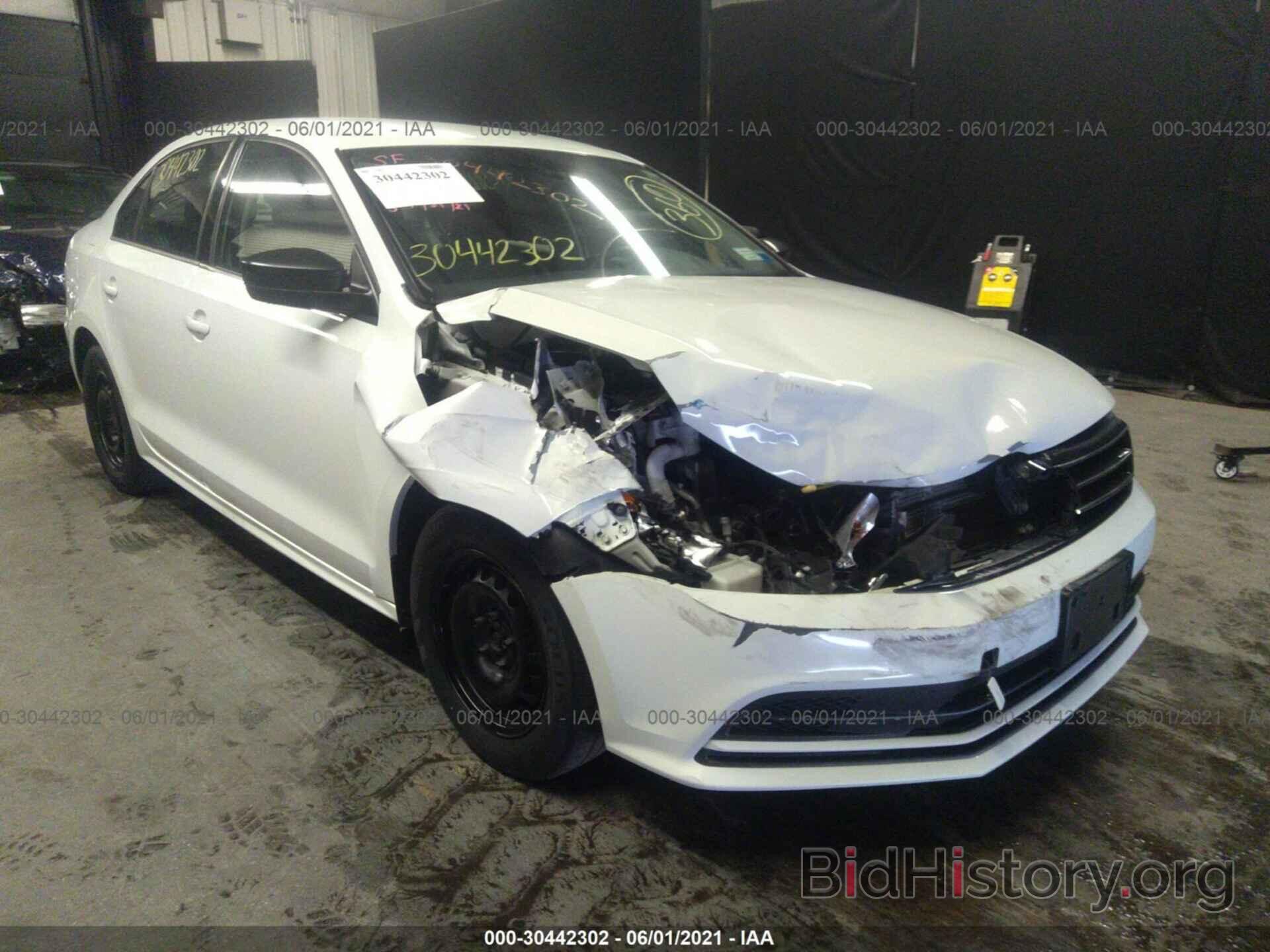 Photo 3VW167AJ5GM393985 - VOLKSWAGEN JETTA SEDAN 2016