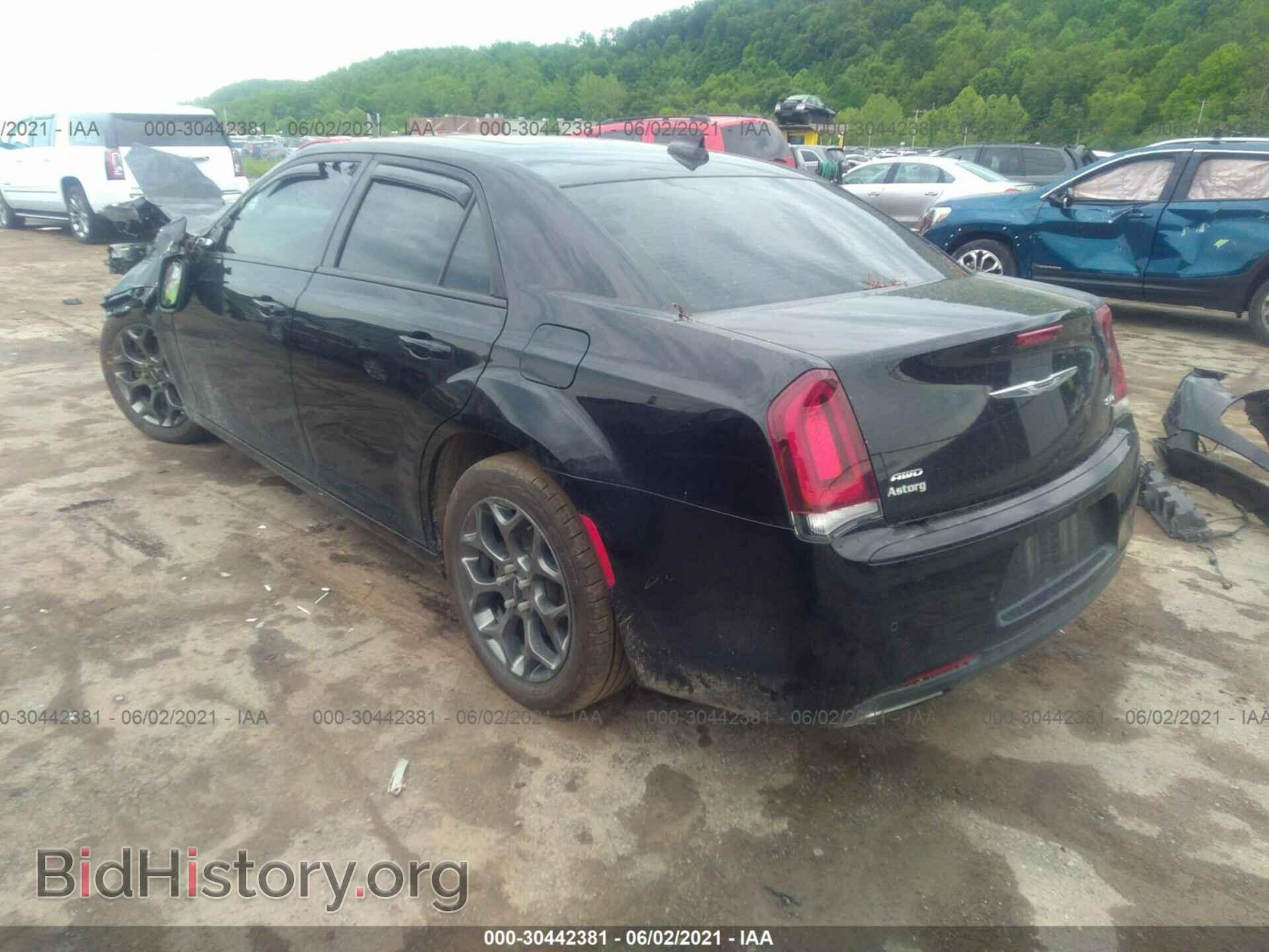 2016 CHRYSLER 300 - VIN: 2C3CCAGG7GH261908 - Photo 3