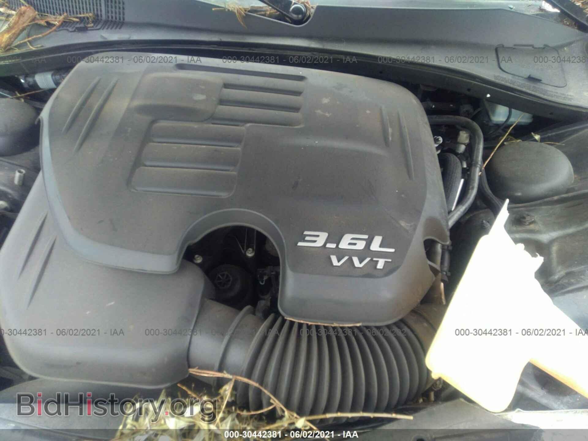2016 CHRYSLER 300 - VIN: 2C3CCAGG7GH261908 - Photo 10