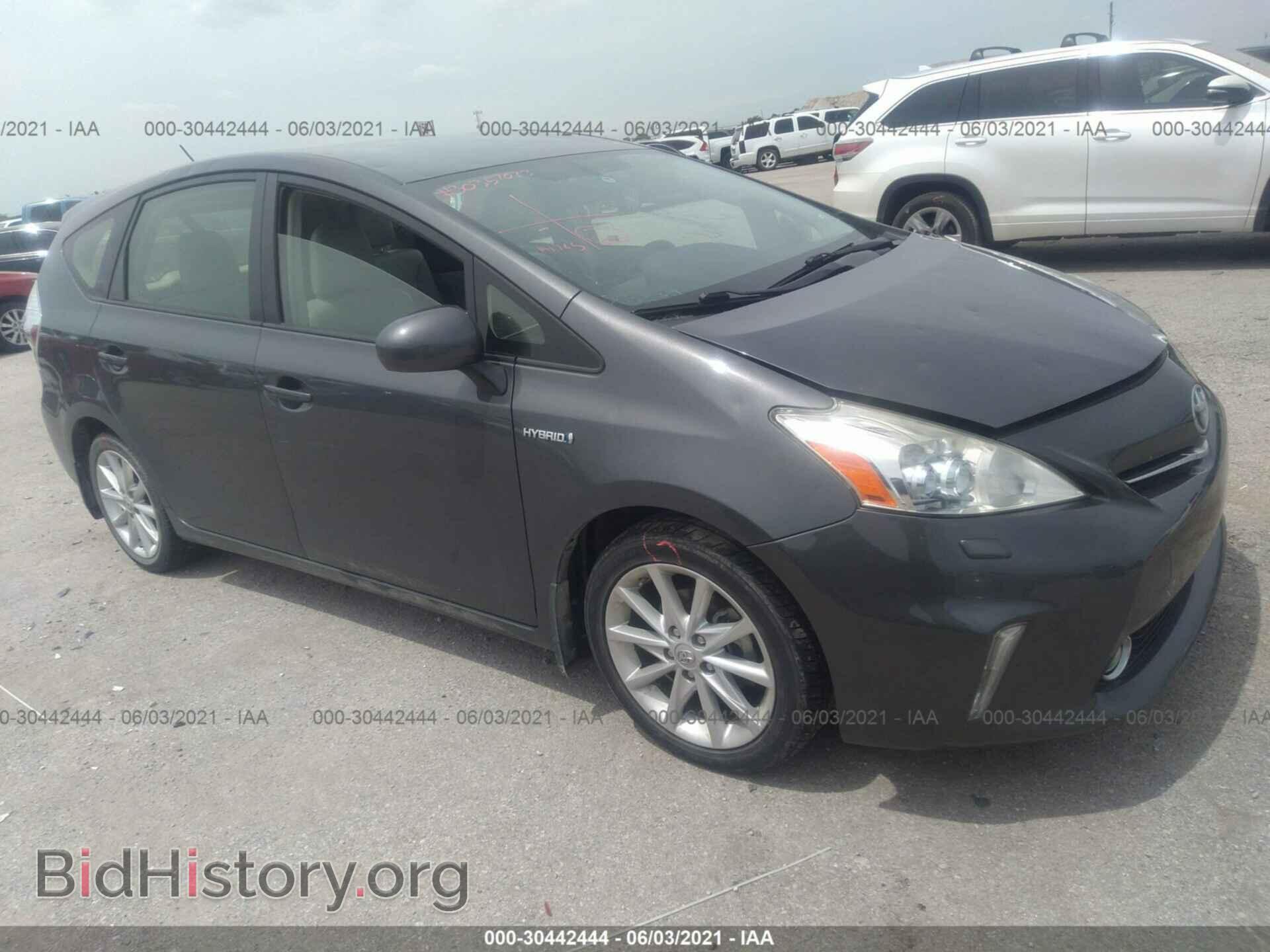 Photo JTDZN3EUXD3209255 - TOYOTA PRIUS V 2013