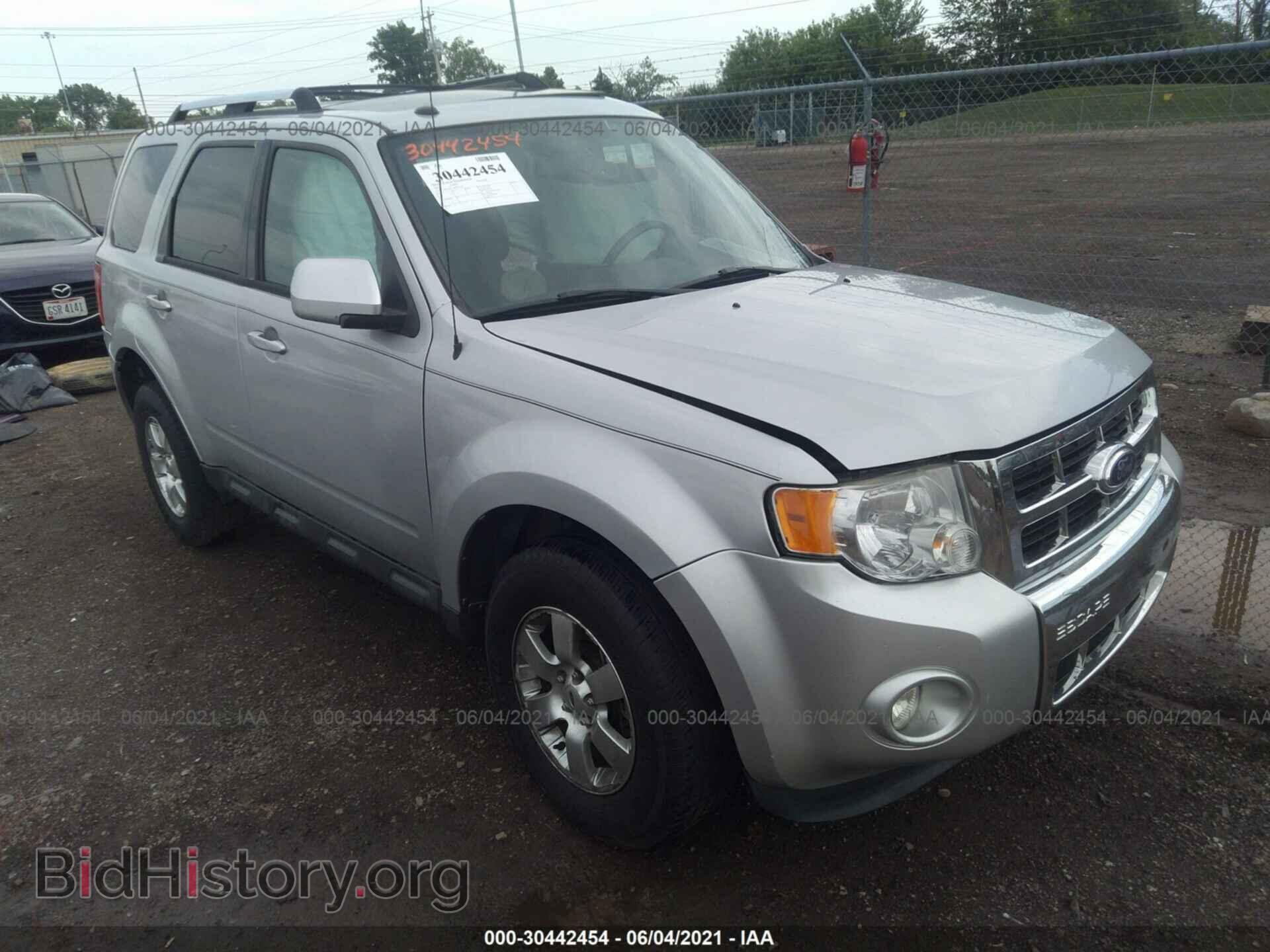 Фотография 1FMCU0E73BKB27528 - FORD ESCAPE 2011