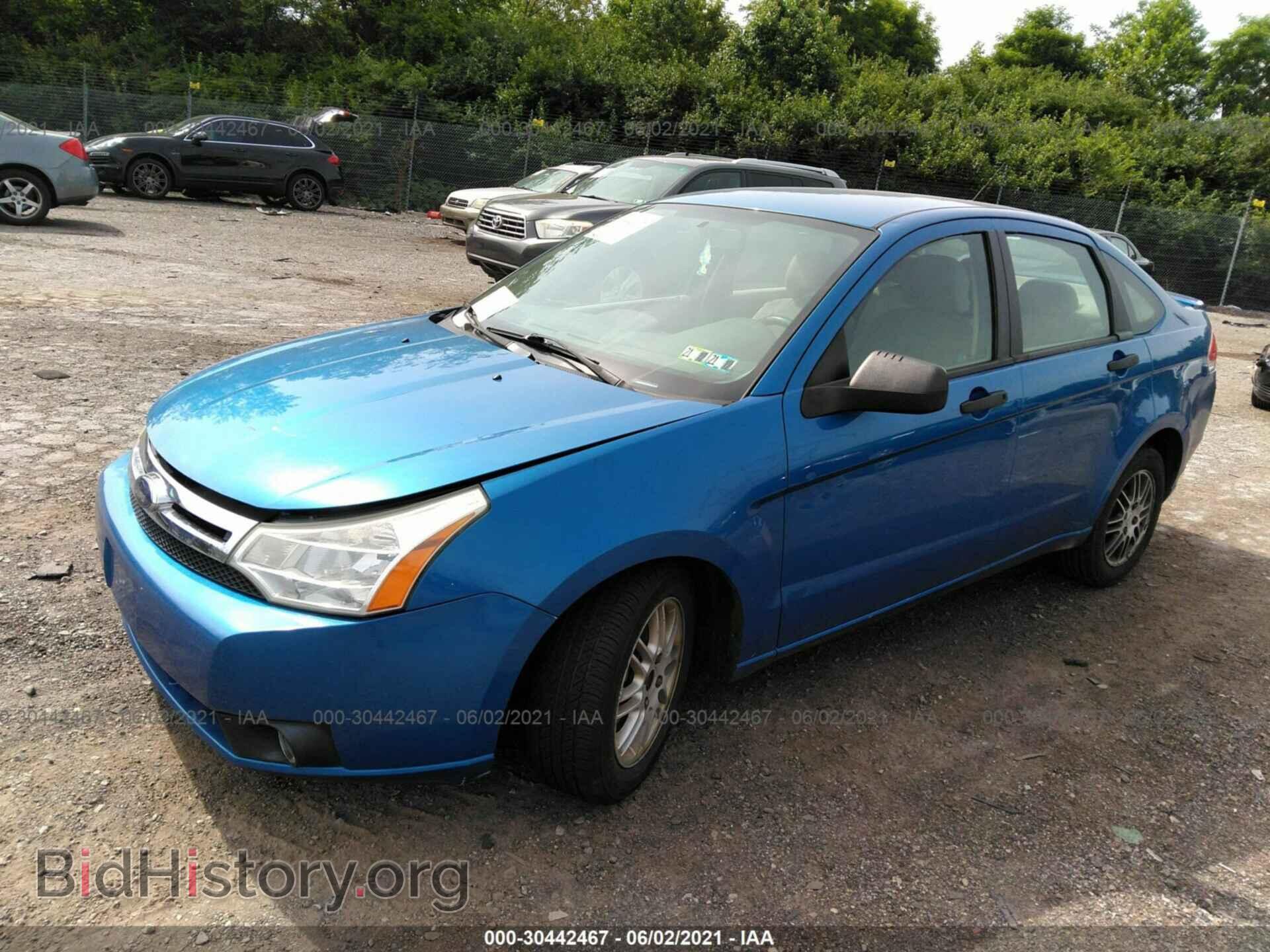 2010 FORD FOCUS - VIN: 1FAHP3FN5AW117533 - Фото 2