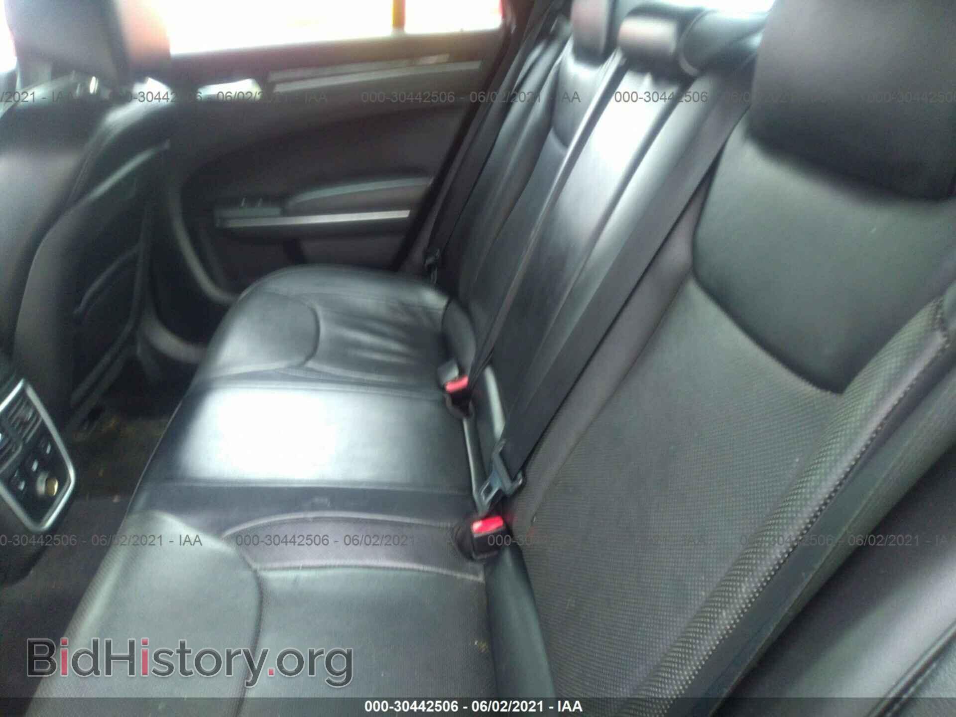 2014 CHRYSLER 300 - VIN: 2C3CCAET9EH171348 - Фото 8