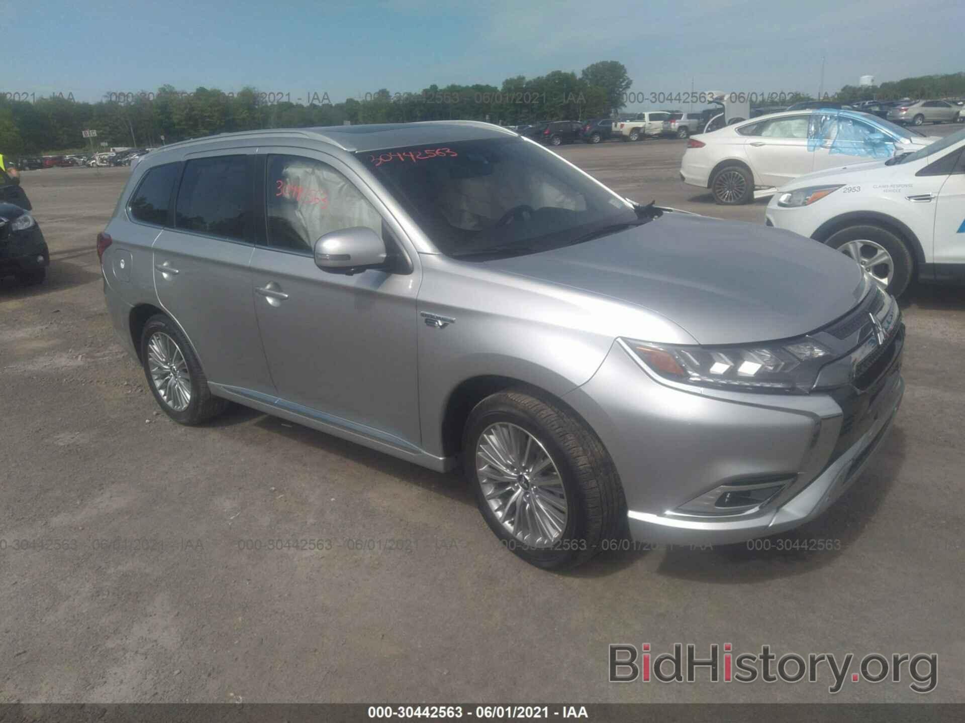 Photo JA4J24A58LZ041647 - MITSUBISHI OUTLANDER PHEV 2020