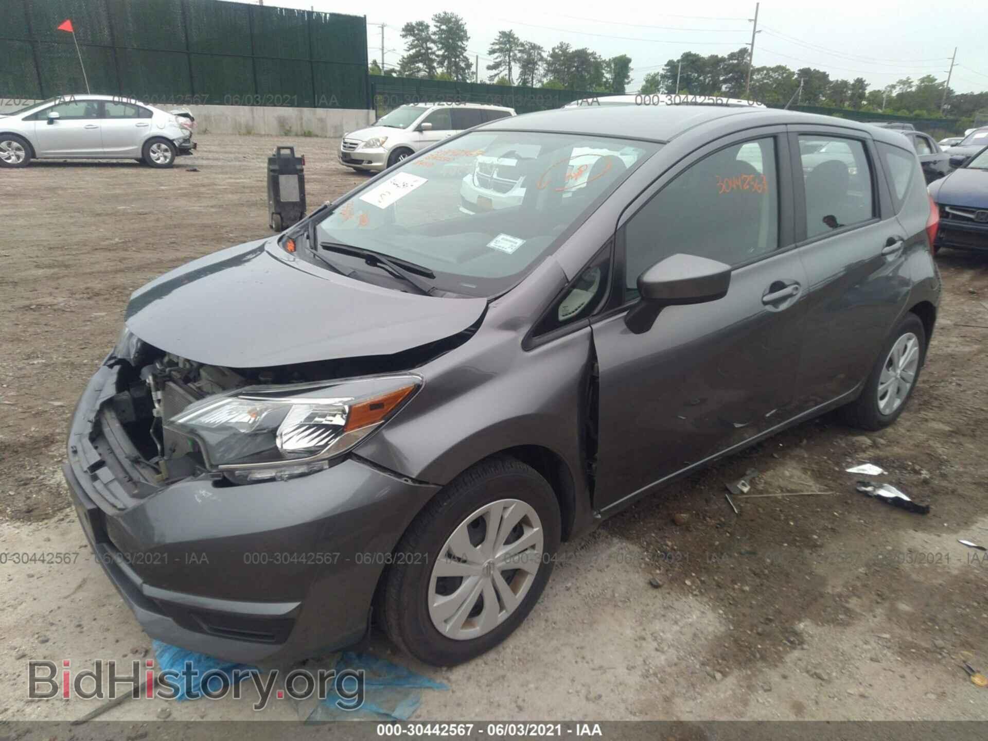 2018 NISSAN VERSA NOTE - VIN: 3N1CE2CP0JL369855 - Фото 2