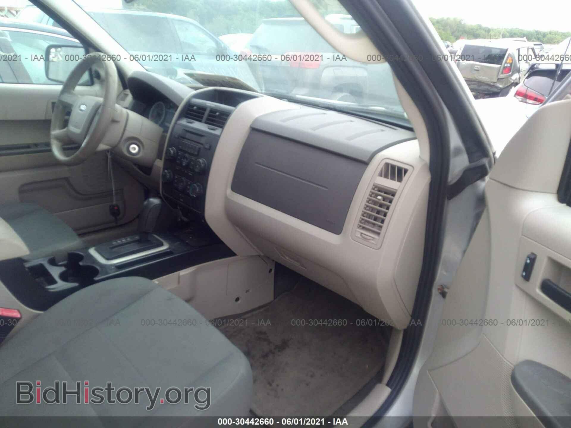 2011 FORD ESCAPE - VIN: 1FMCU9C75BKC69662 - Фото 5