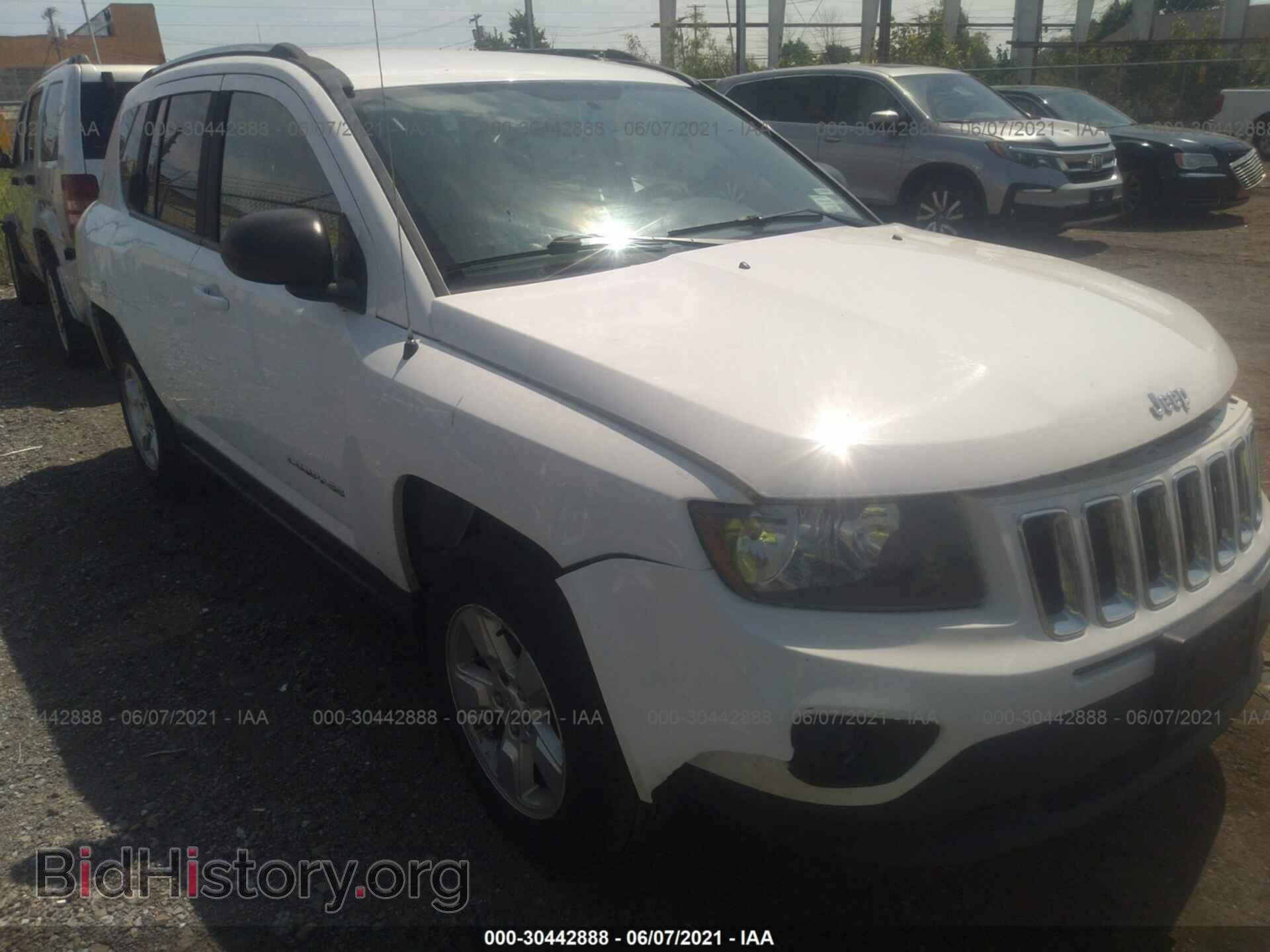 Photo 1C4NJCBA5FD273270 - JEEP COMPASS 2015
