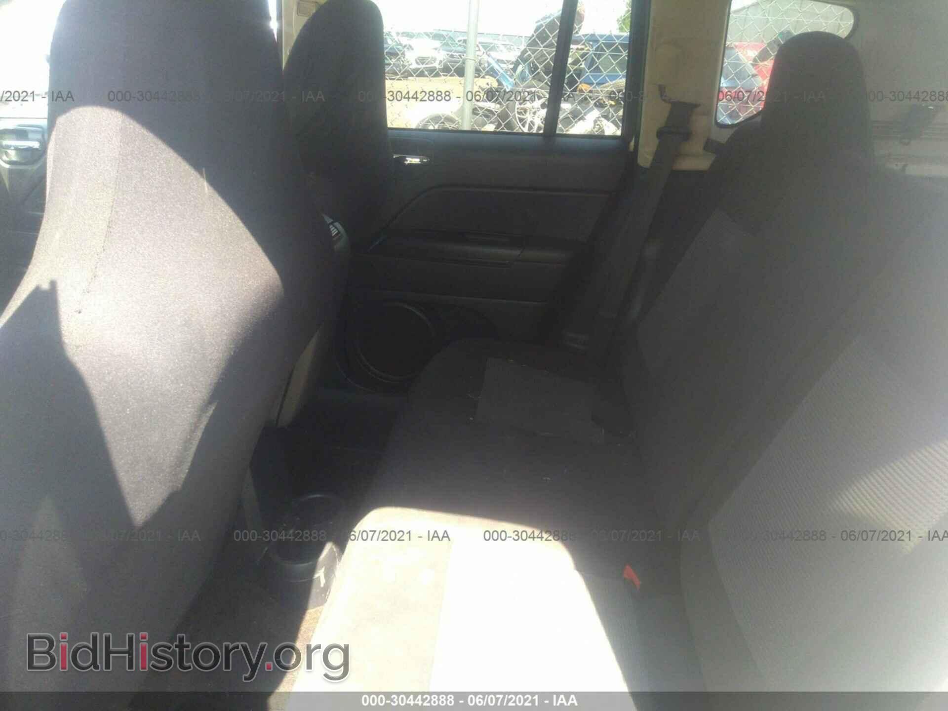 2015 JEEP COMPASS - VIN: 1C4NJCBA5FD273270 - Фото 8