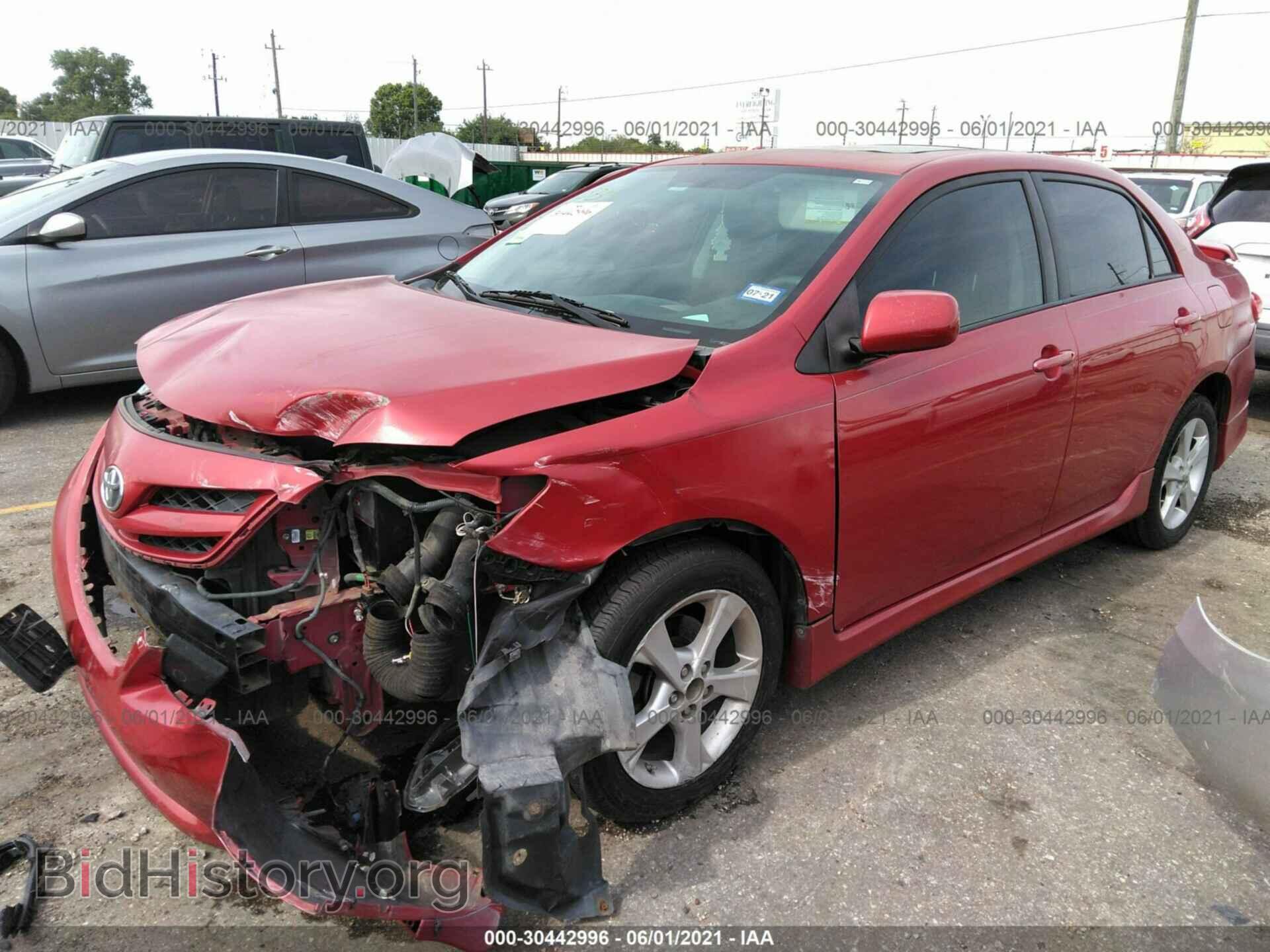 2011 TOYOTA COROLLA - VIN: 2T1BU4EE7BC620801 - Фото 2