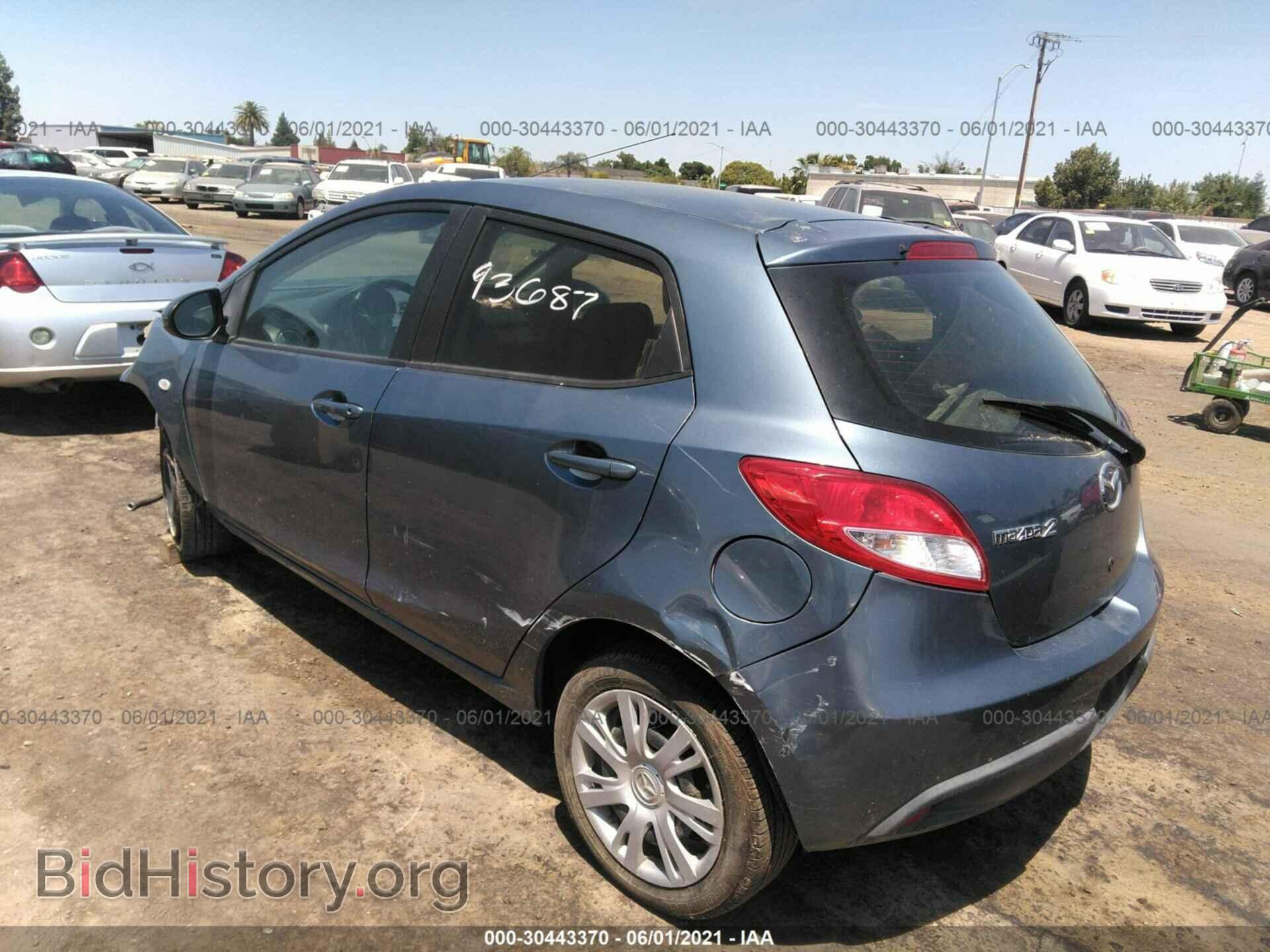 2014 MAZDA MAZDA2 - VIN: JM1DE1KZ0E0171472 - Фото 3