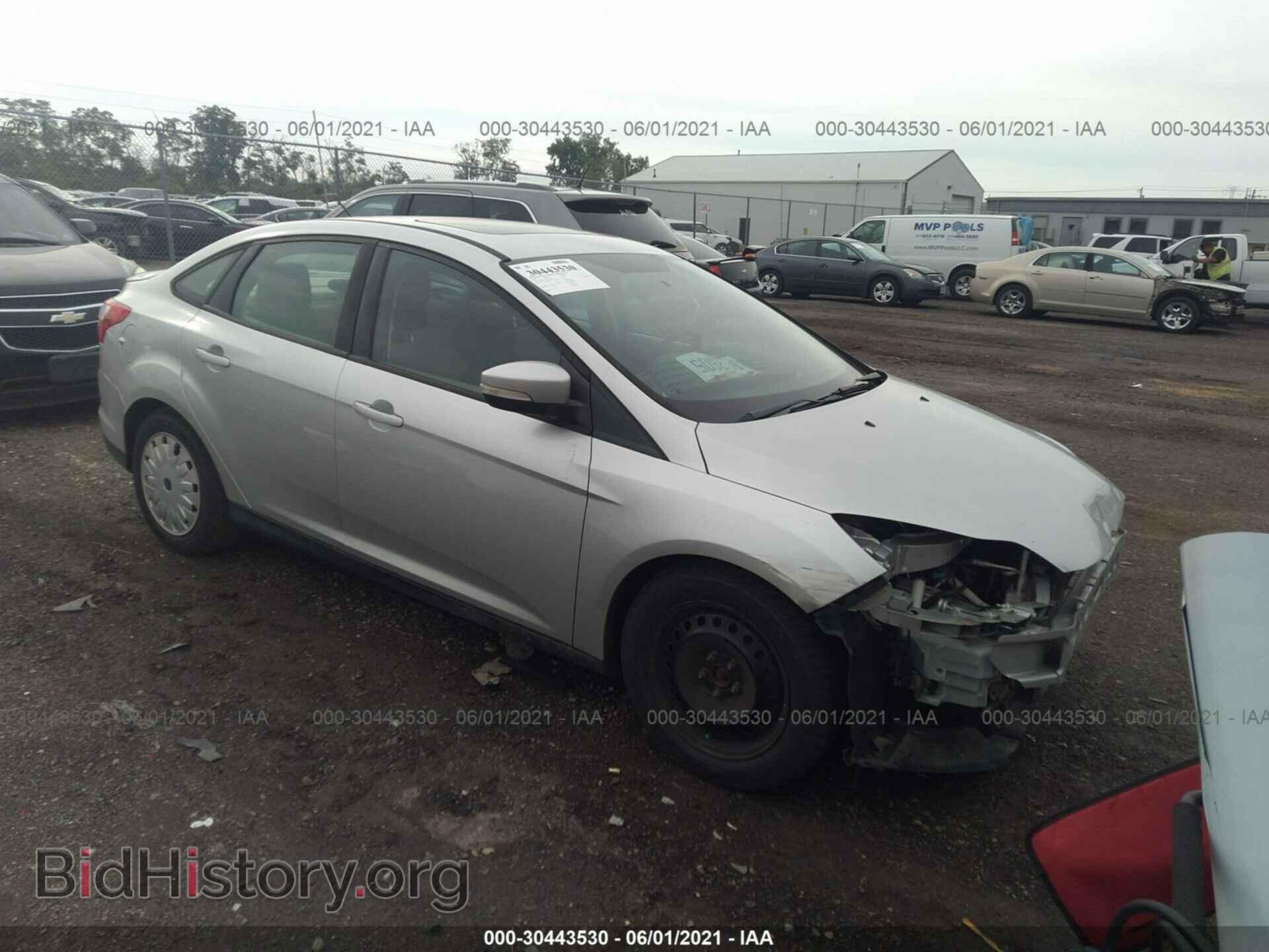 Photo 1FAHP3F27CL127684 - FORD FOCUS 2012