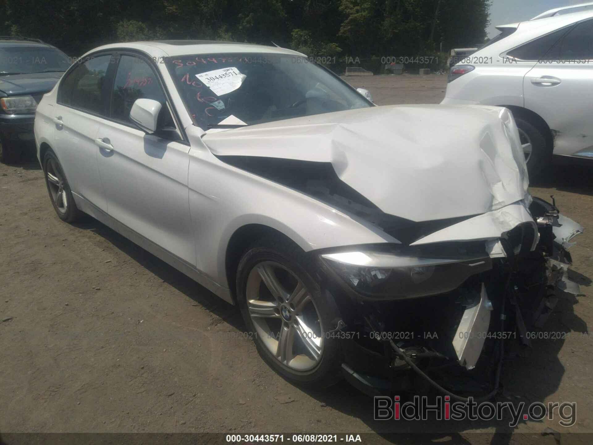 Photo WBA3B5C59DF597239 - BMW 3 SERIES 2013