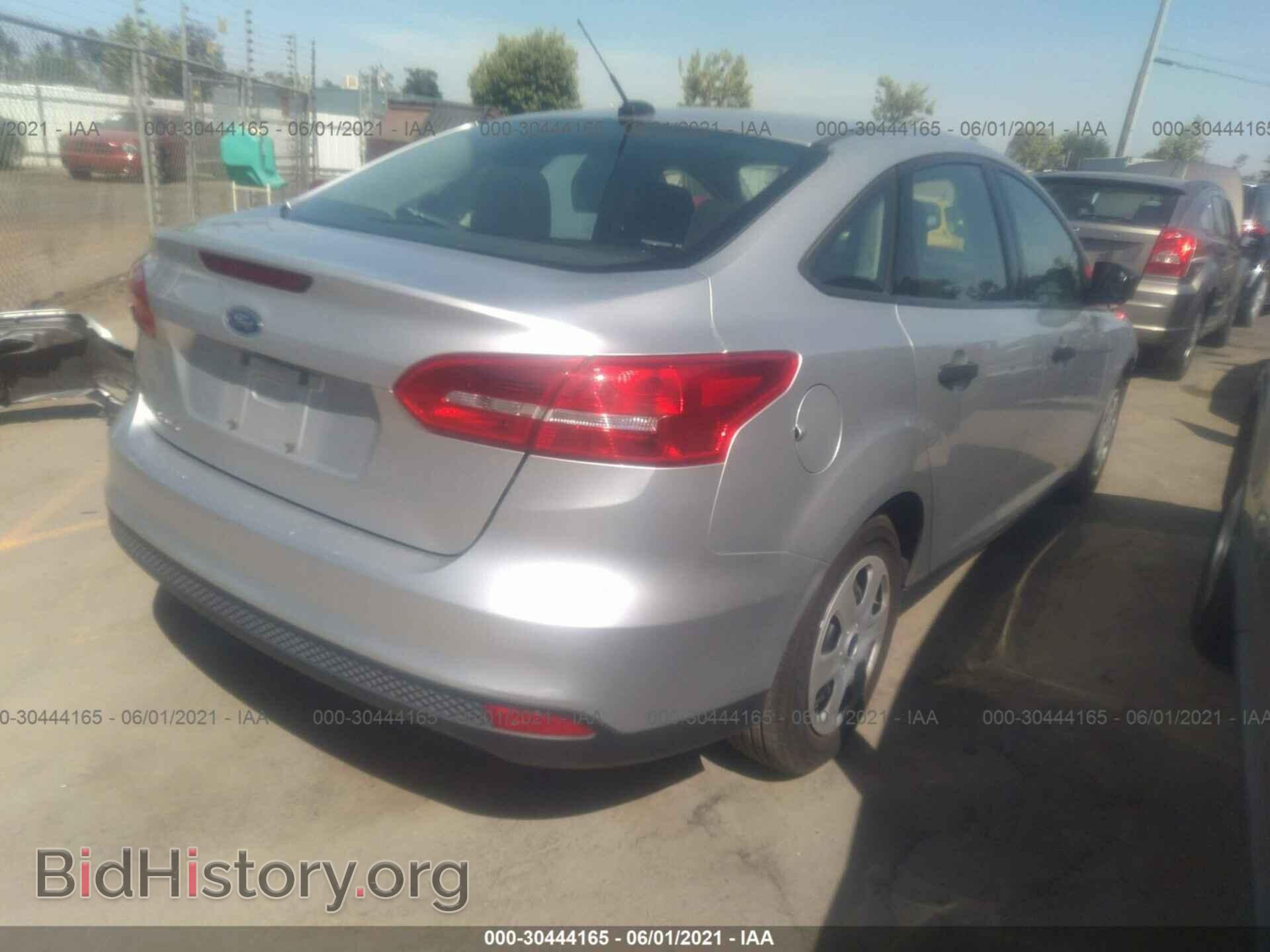 2017 FORD FOCUS - VIN: 1FADP3E2XHL255358 - Фото 4