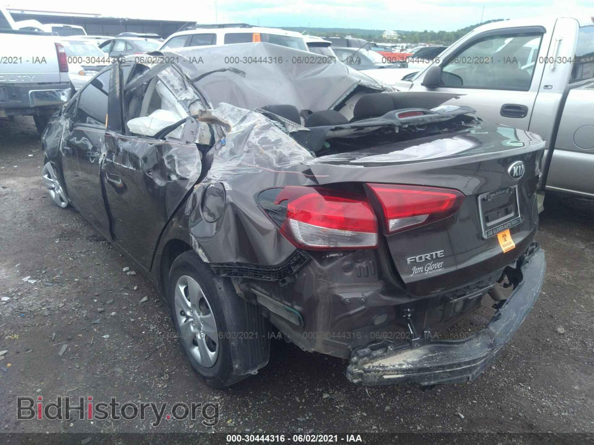 2017 KIA FORTE - VIN: 3KPFK4A78HE145006 - Фото 3