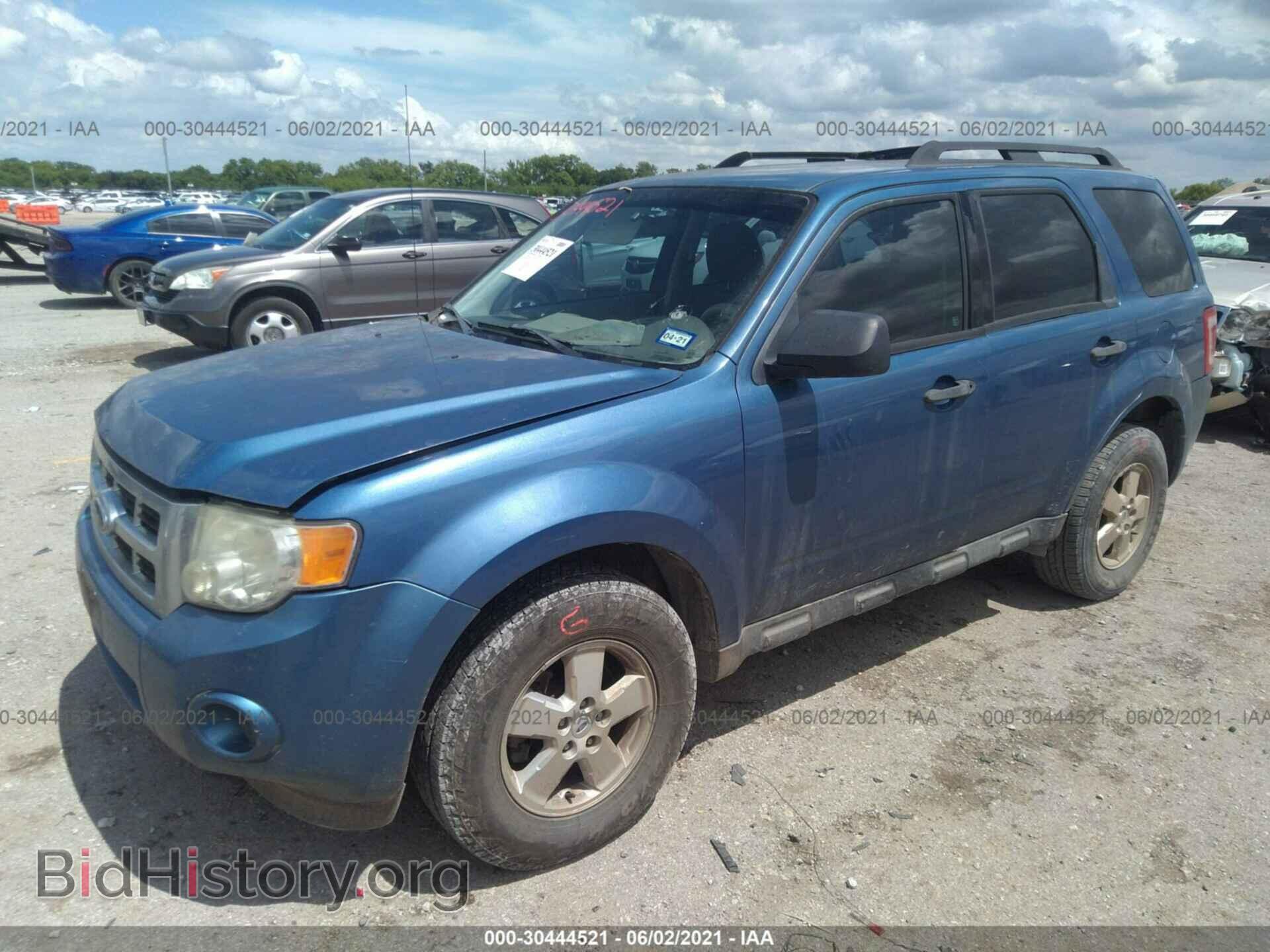 2009 FORD ESCAPE - VIN: 1FMCU02789KD06002 - Фото 2