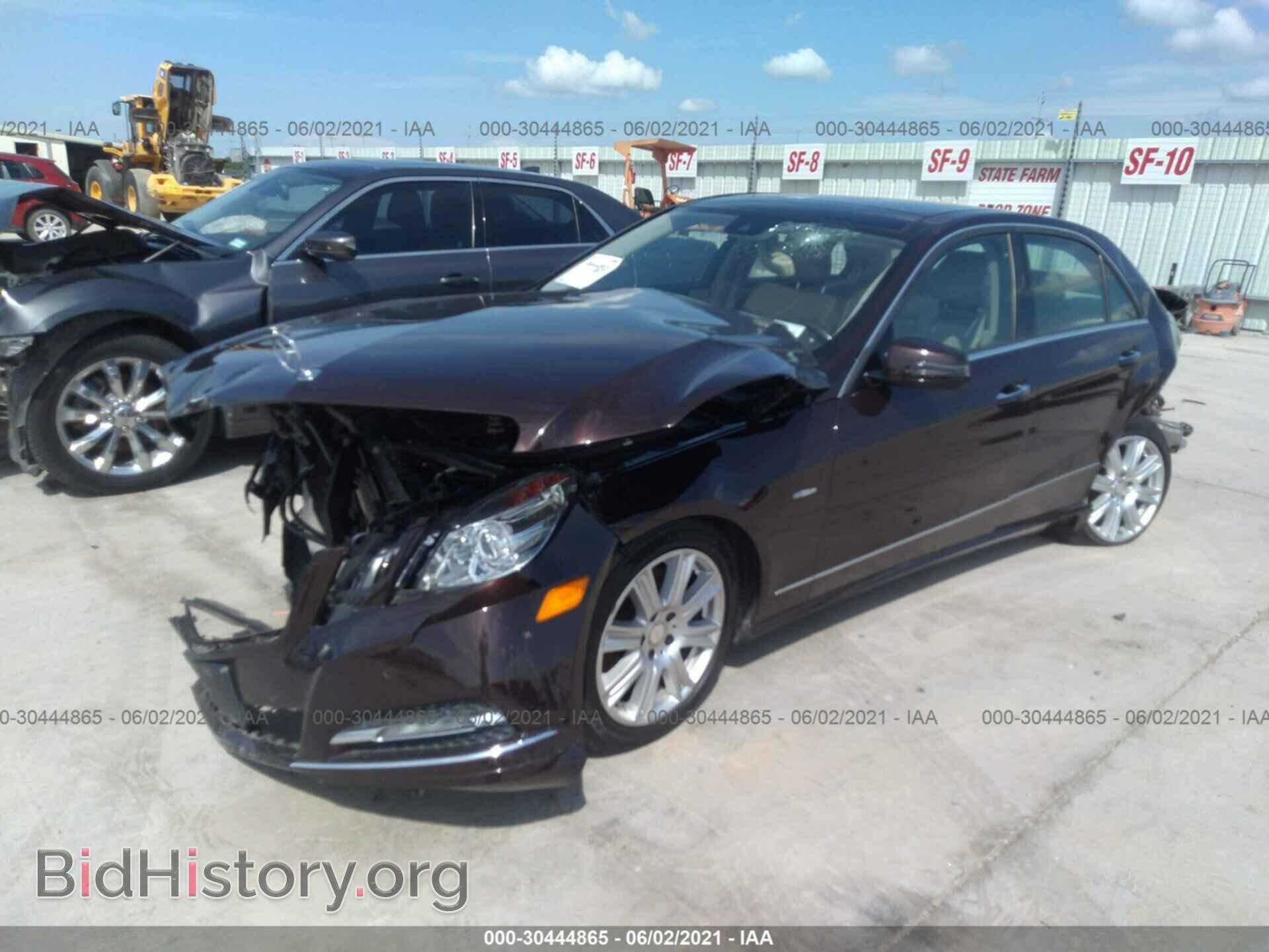 2012 MERCEDES-BENZ E-CLASS - VIN: WDDHF8JB1CA614673 - Фото 2