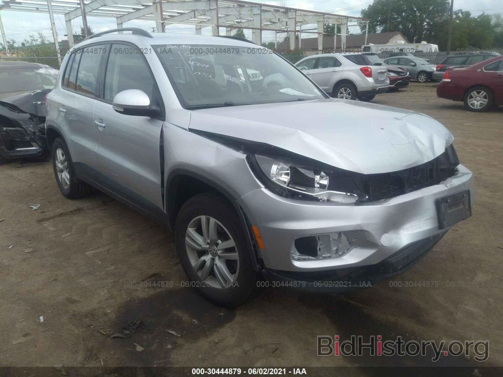 Photo WVGBV7AXXHK013817 - VOLKSWAGEN TIGUAN 2017