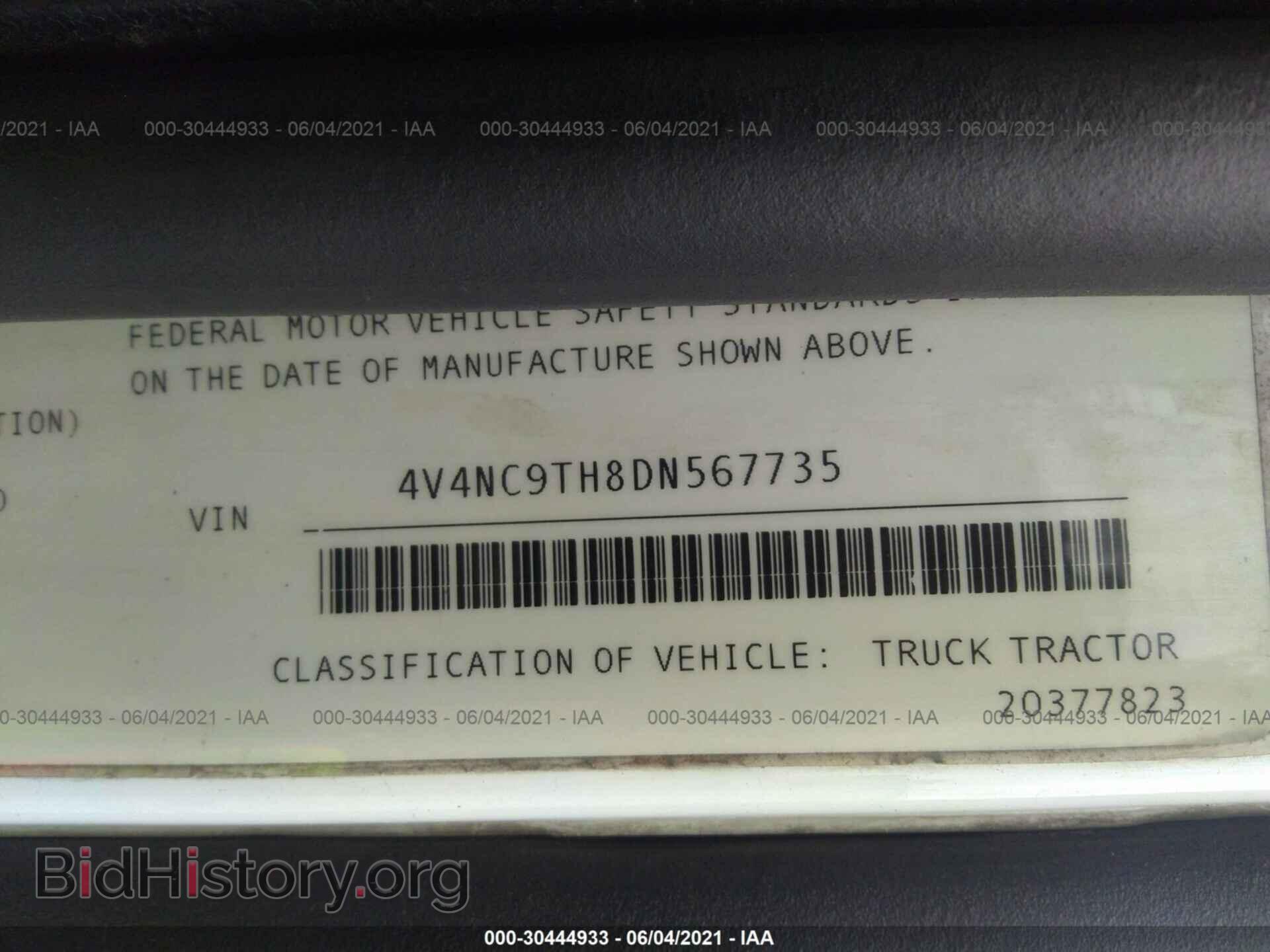 2013 VOLVO VN - VIN: 4V4NC9TH8DN567735 - Фото 9