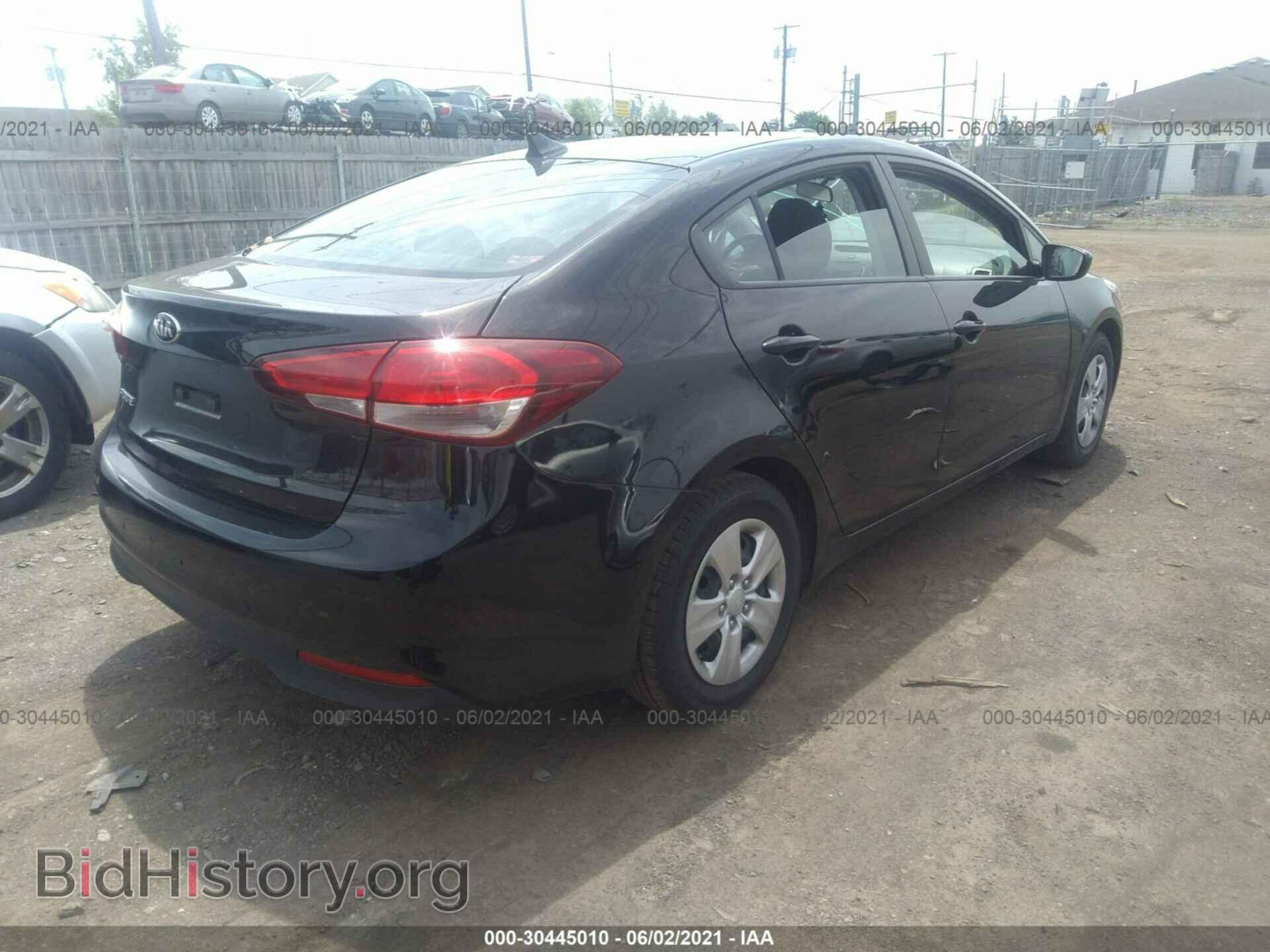 2017 KIA FORTE - VIN: 3KPFK4A7XHE146576 - Фото 4
