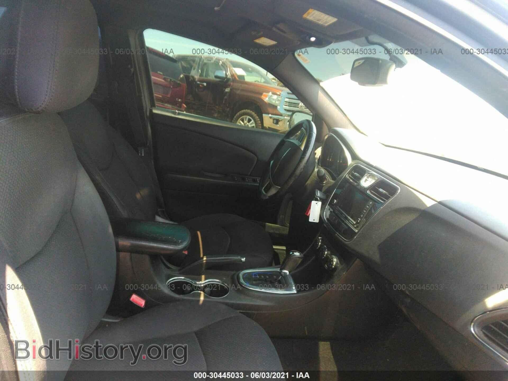 2013 CHRYSLER 200 - VIN: 1C3CCBBG7DN744296 - Фото 5