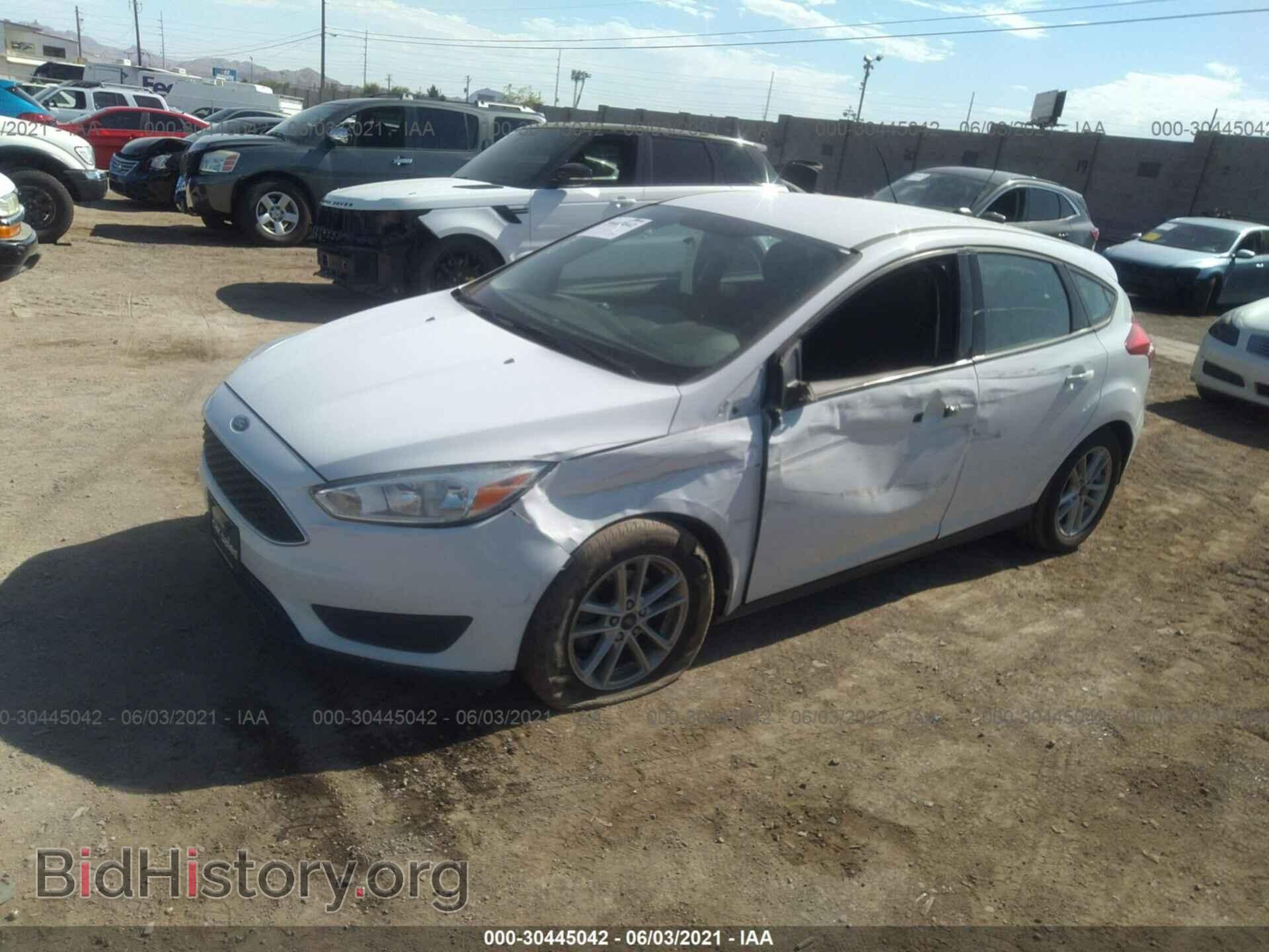 2017 FORD FOCUS - VIN: 1FADP3K29HL267344 - Фото 2