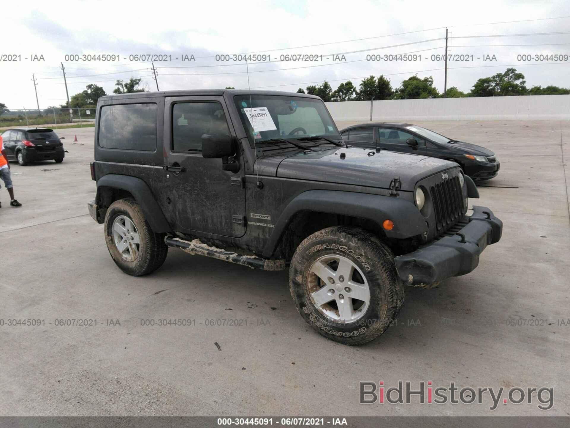 Photo 1C4AJWAG0HL592879 - JEEP WRANGLER 2017