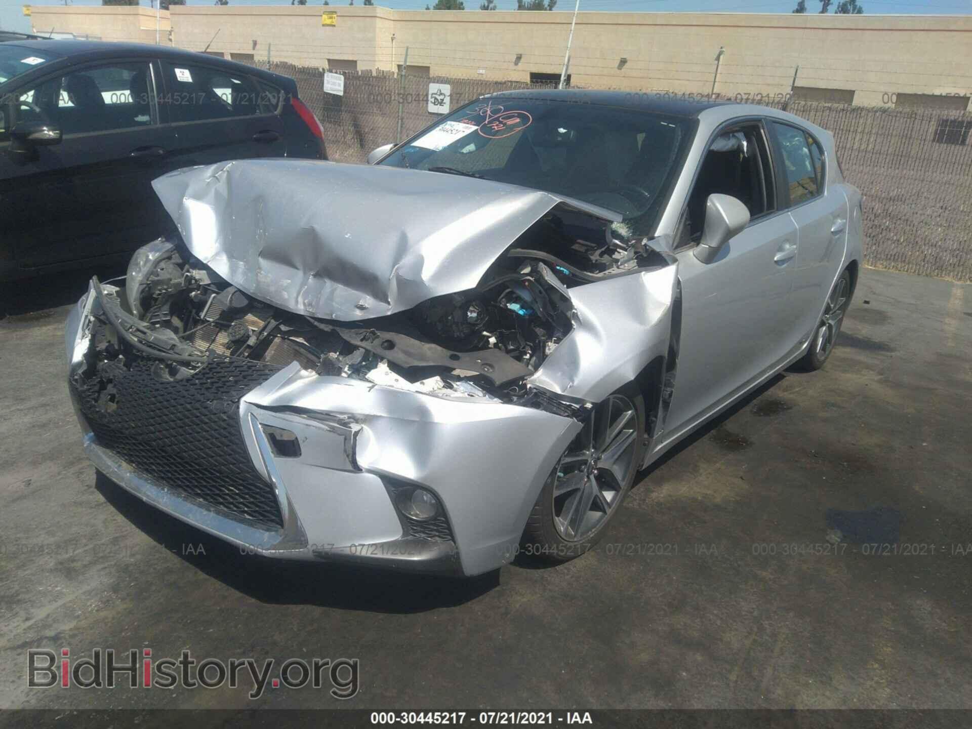2016 LEXUS CT 200H - VIN: JTHKD5BH0G2271134 - Фото 2