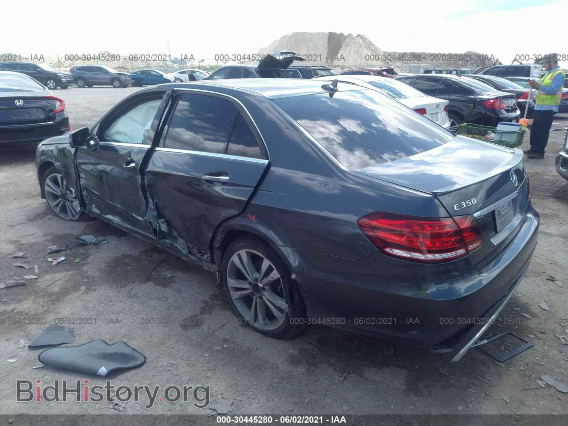 2014 MERCEDES-BENZ E-CLASS - VIN: WDDHF5KBXEA951438 - Фото 3