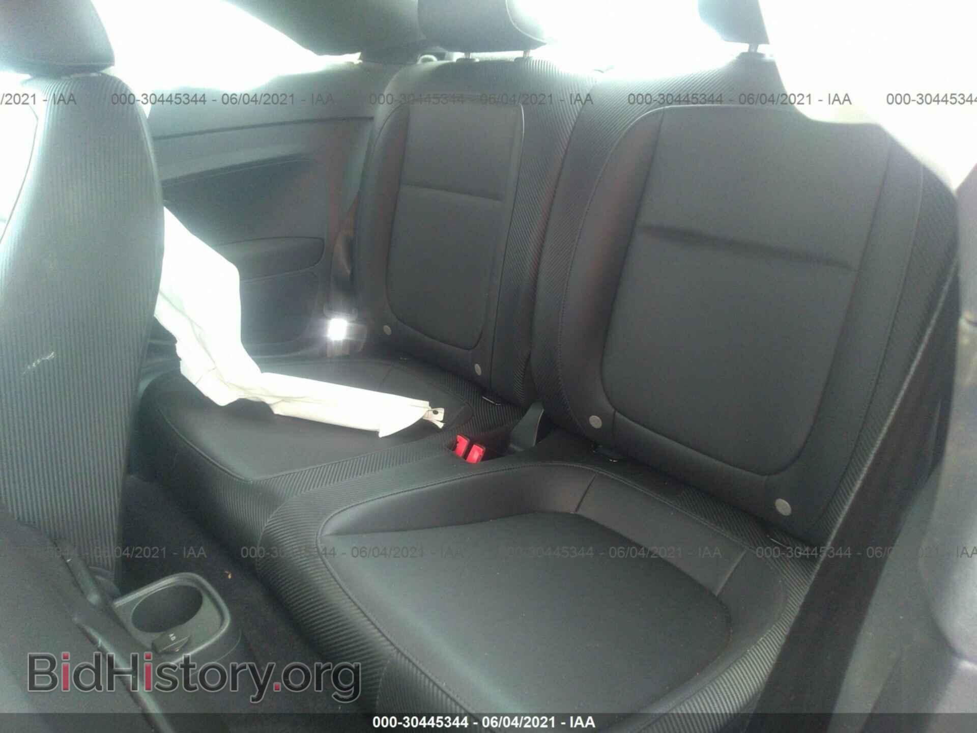 2018 VOLKSWAGEN BEETLE - VIN: 3VWFD7AT9JM713829 - Фото 8