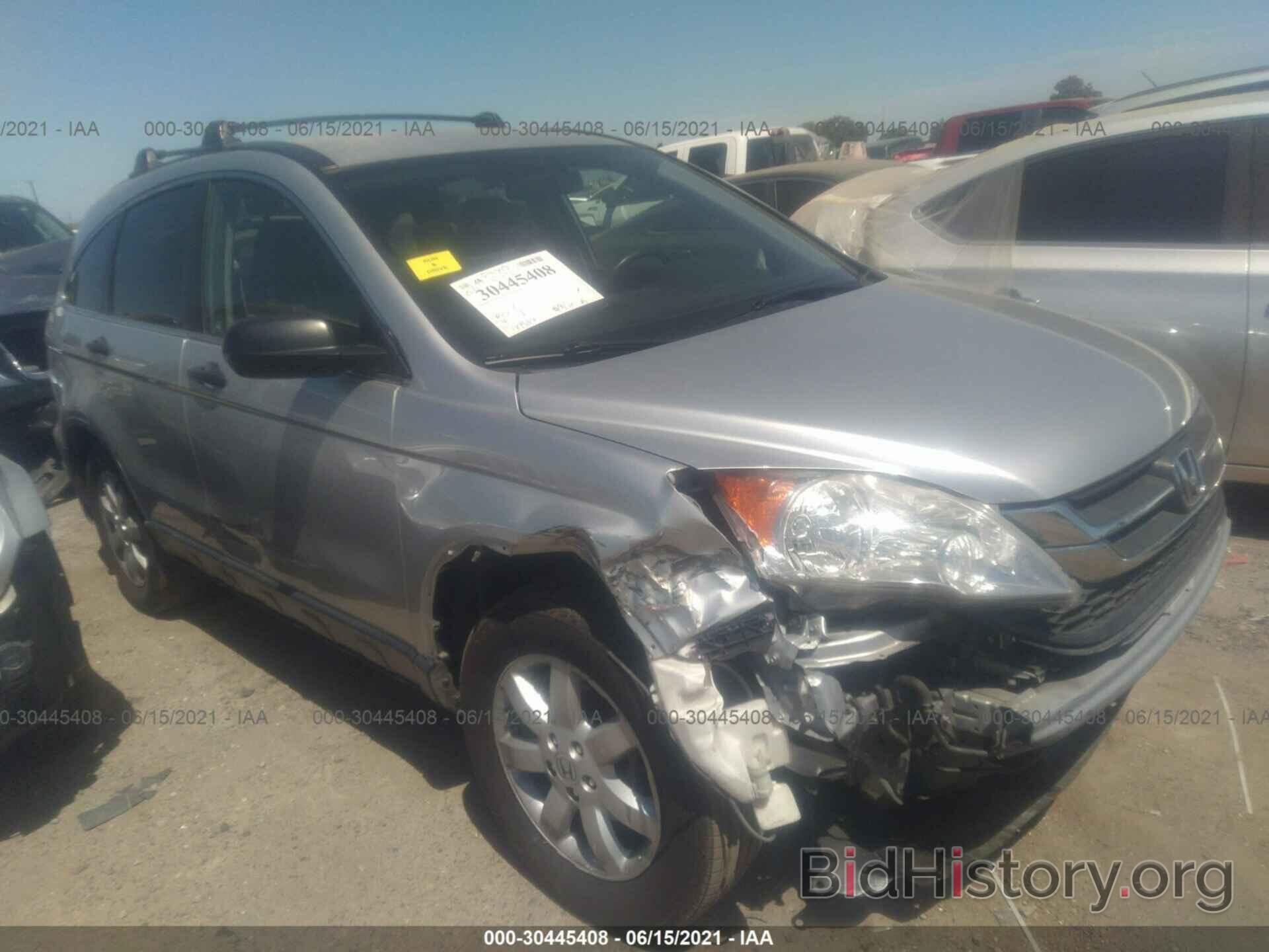 Photo JHLRE4H44BC009456 - HONDA CR-V 2011