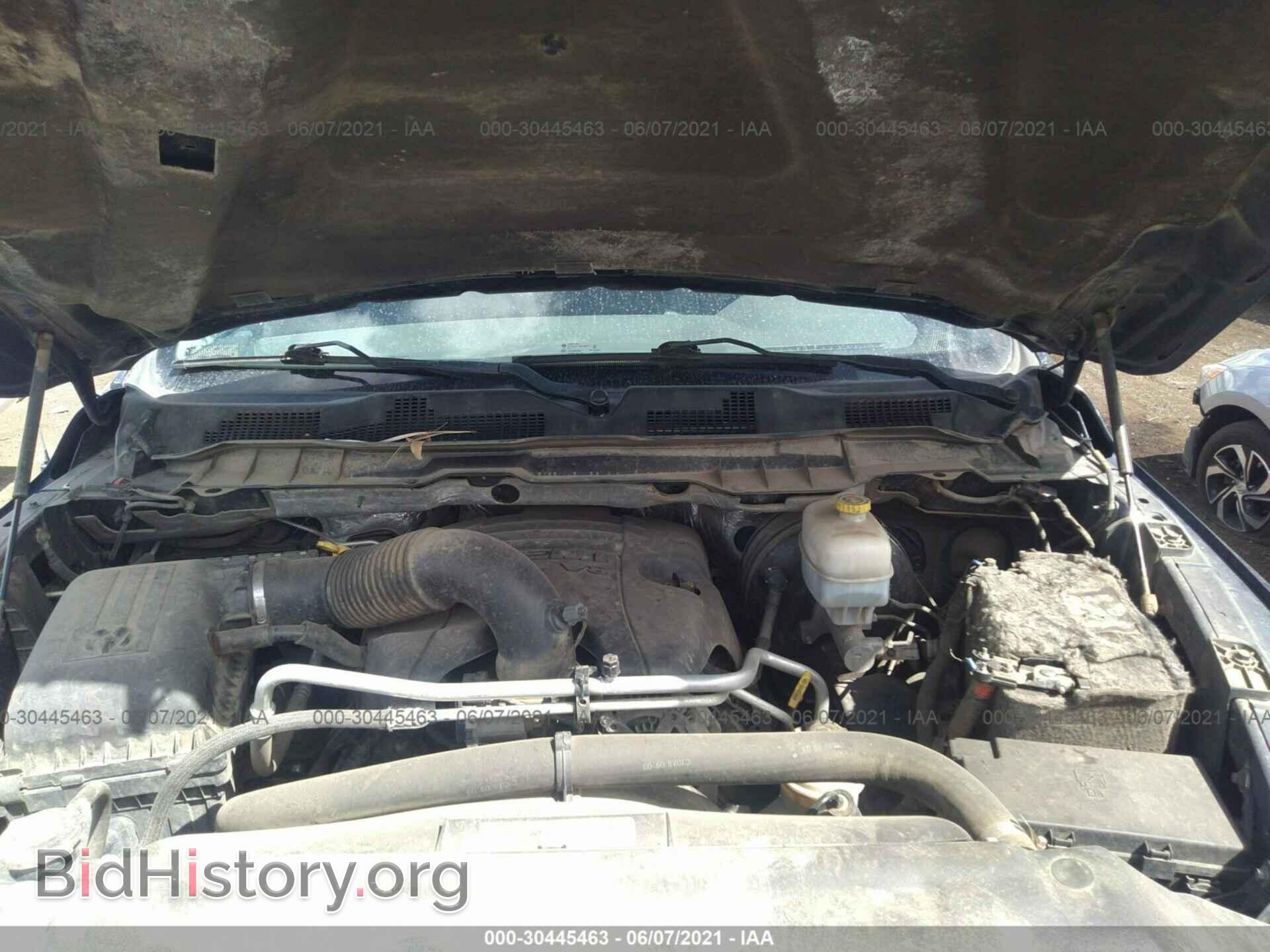 2015 RAM 2500 - VIN: 3C6TR5DT9FG573513 - Фото 10
