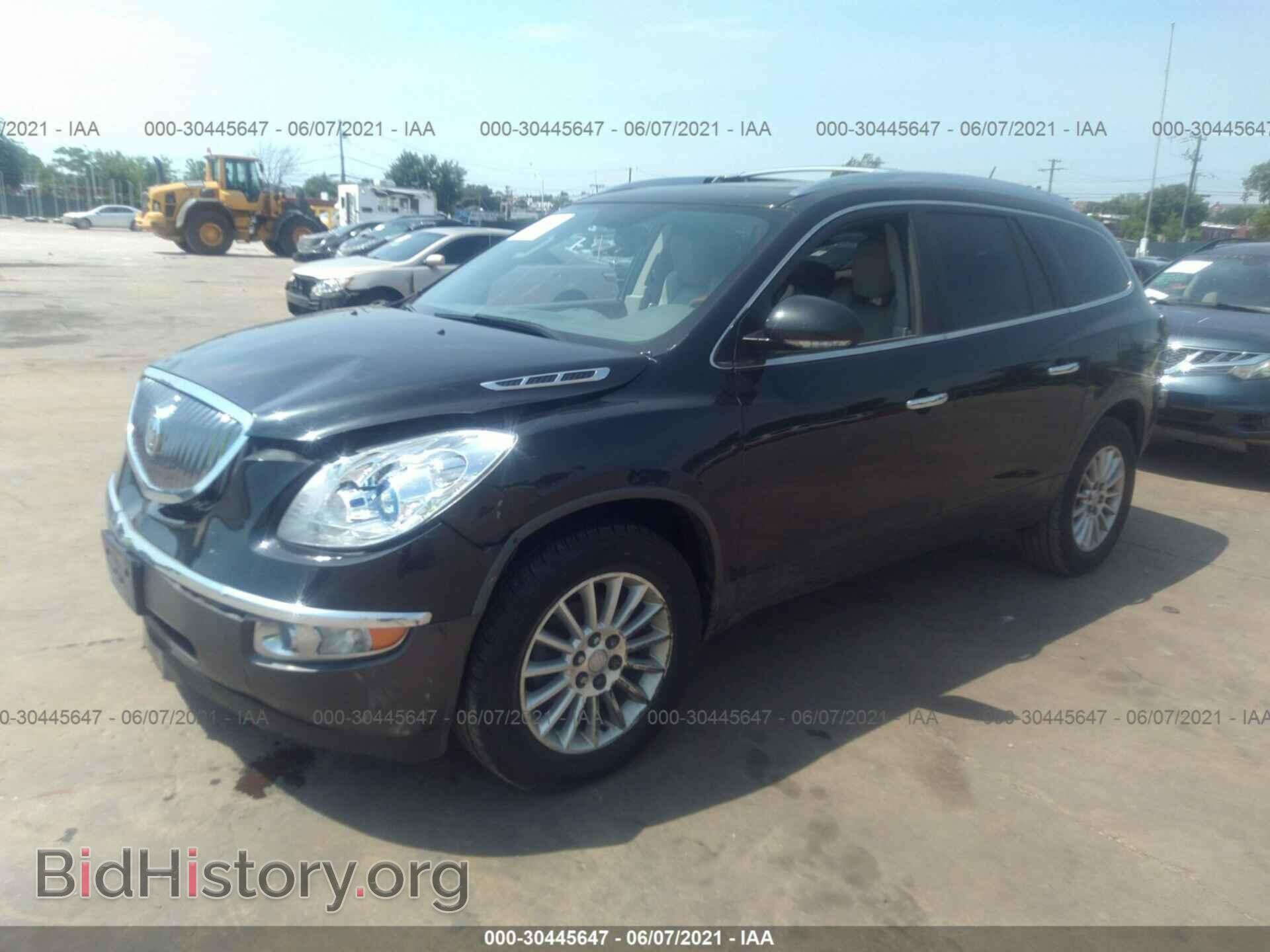 2012 BUICK ENCLAVE - VIN: 5GAKVCED0CJ253228 - Photo 2