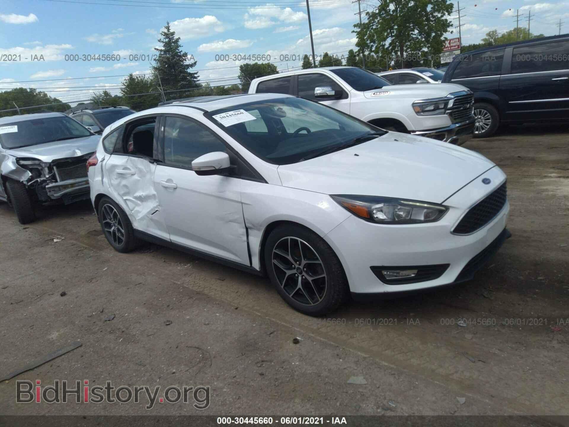 Фотография 1FADP3M29HL243946 - FORD FOCUS 2017