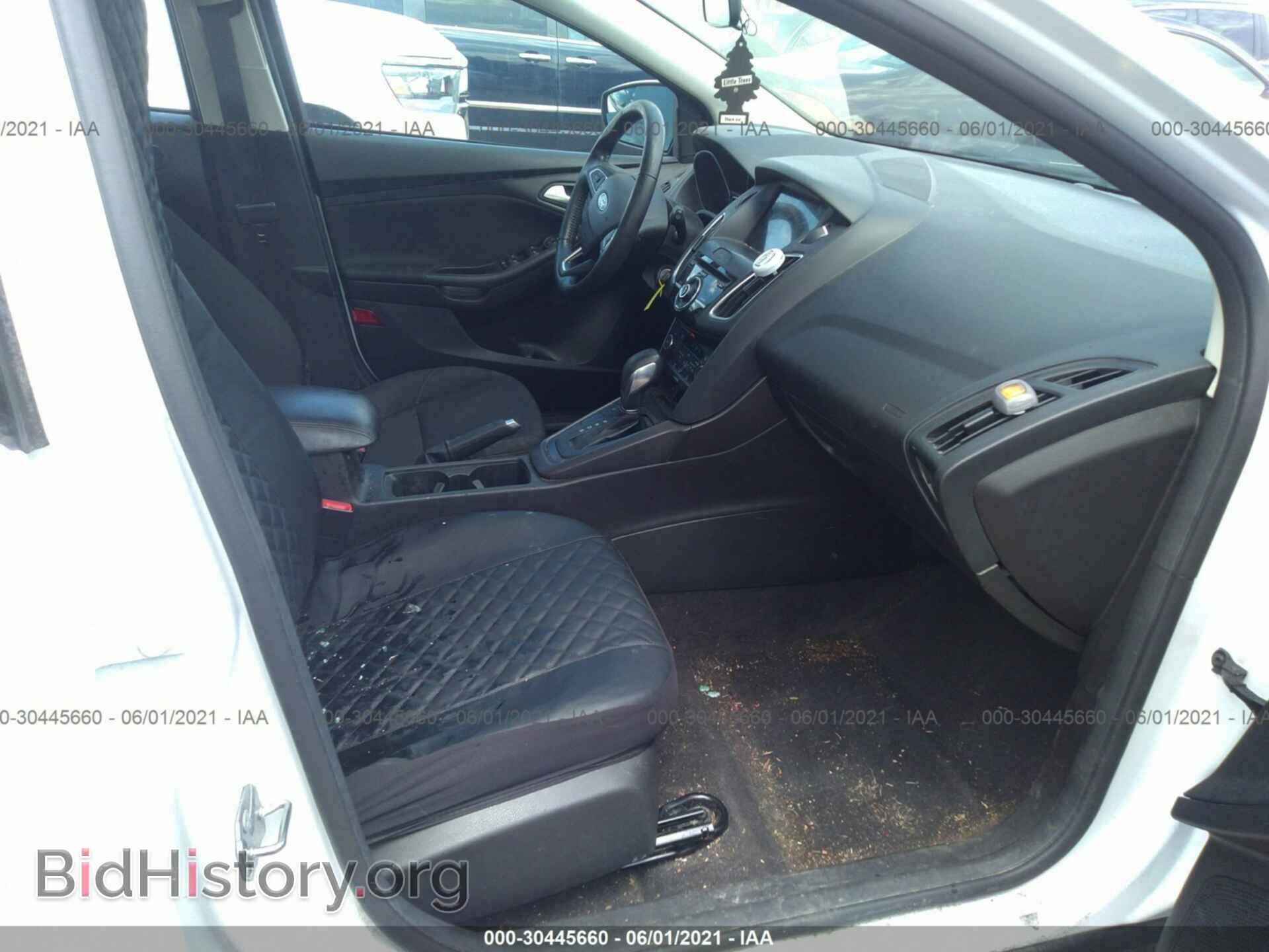 2017 FORD FOCUS - VIN: 1FADP3M29HL243946 - Photo 5