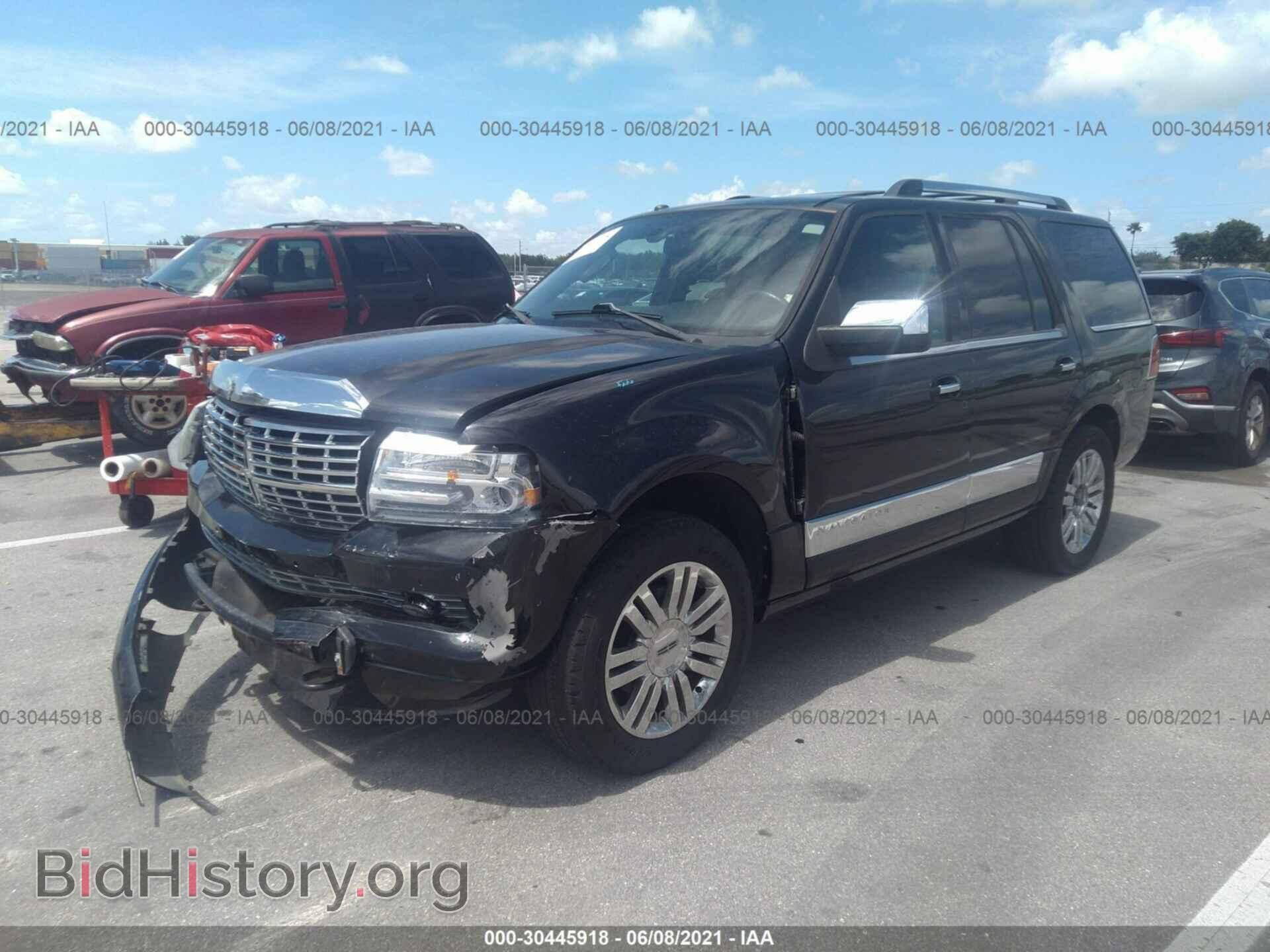 2010 LINCOLN NAVIGATOR - VIN: 5LMJJ2H5XAEJ01704 - Фото 2