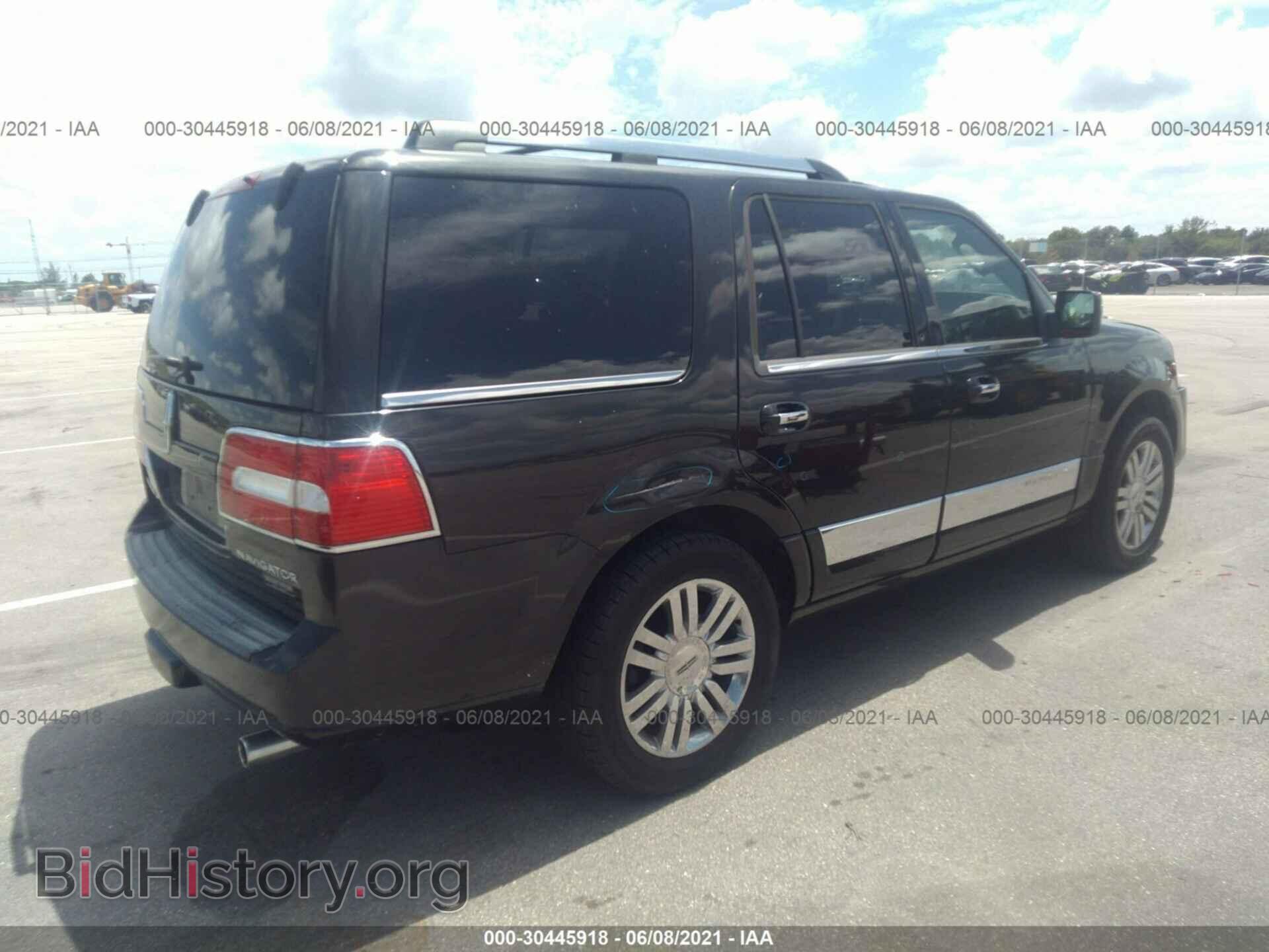 2010 LINCOLN NAVIGATOR - VIN: 5LMJJ2H5XAEJ01704 - Фото 4