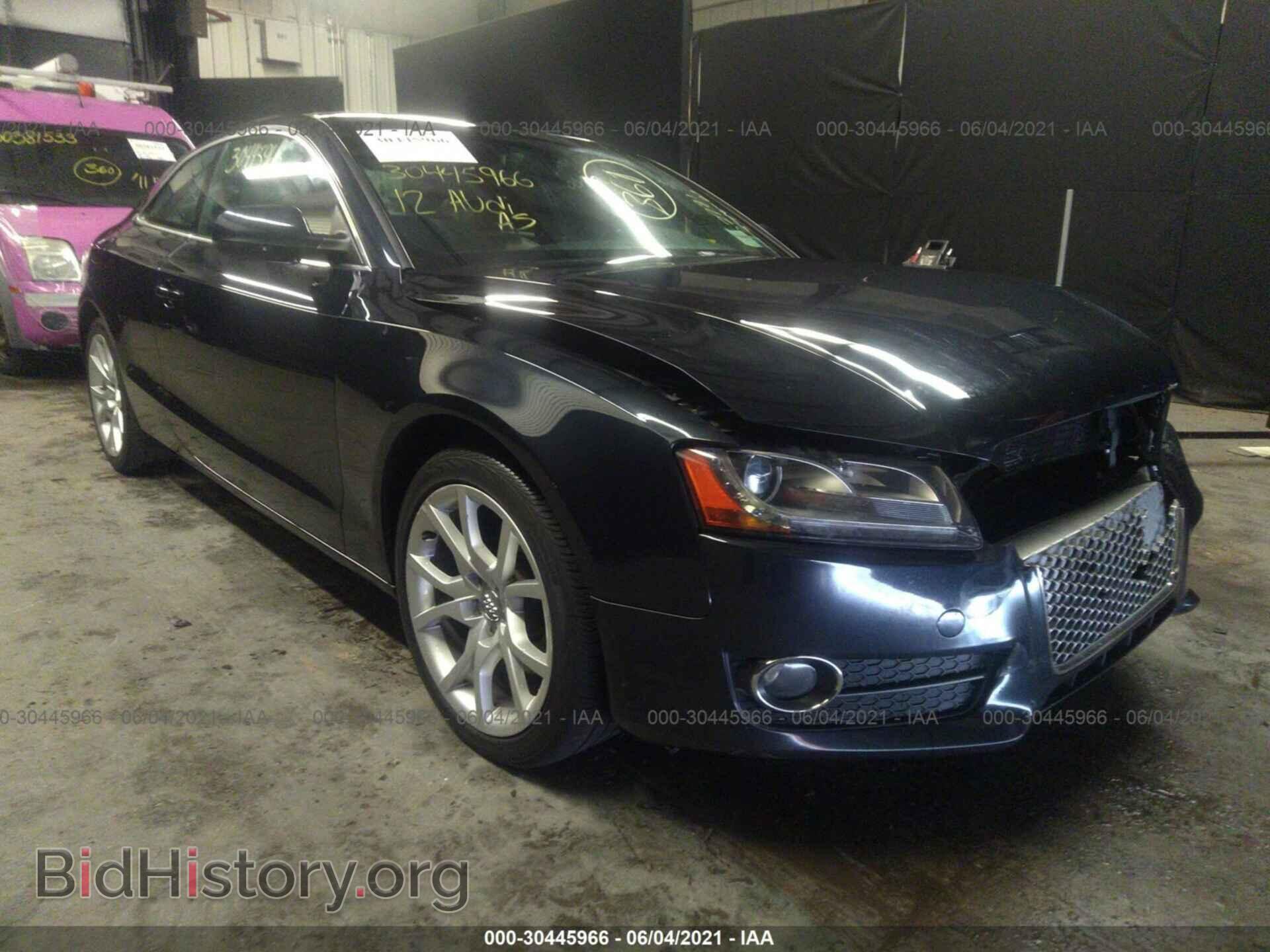 Фотография WAULFAFRXCA013423 - AUDI A5 2012