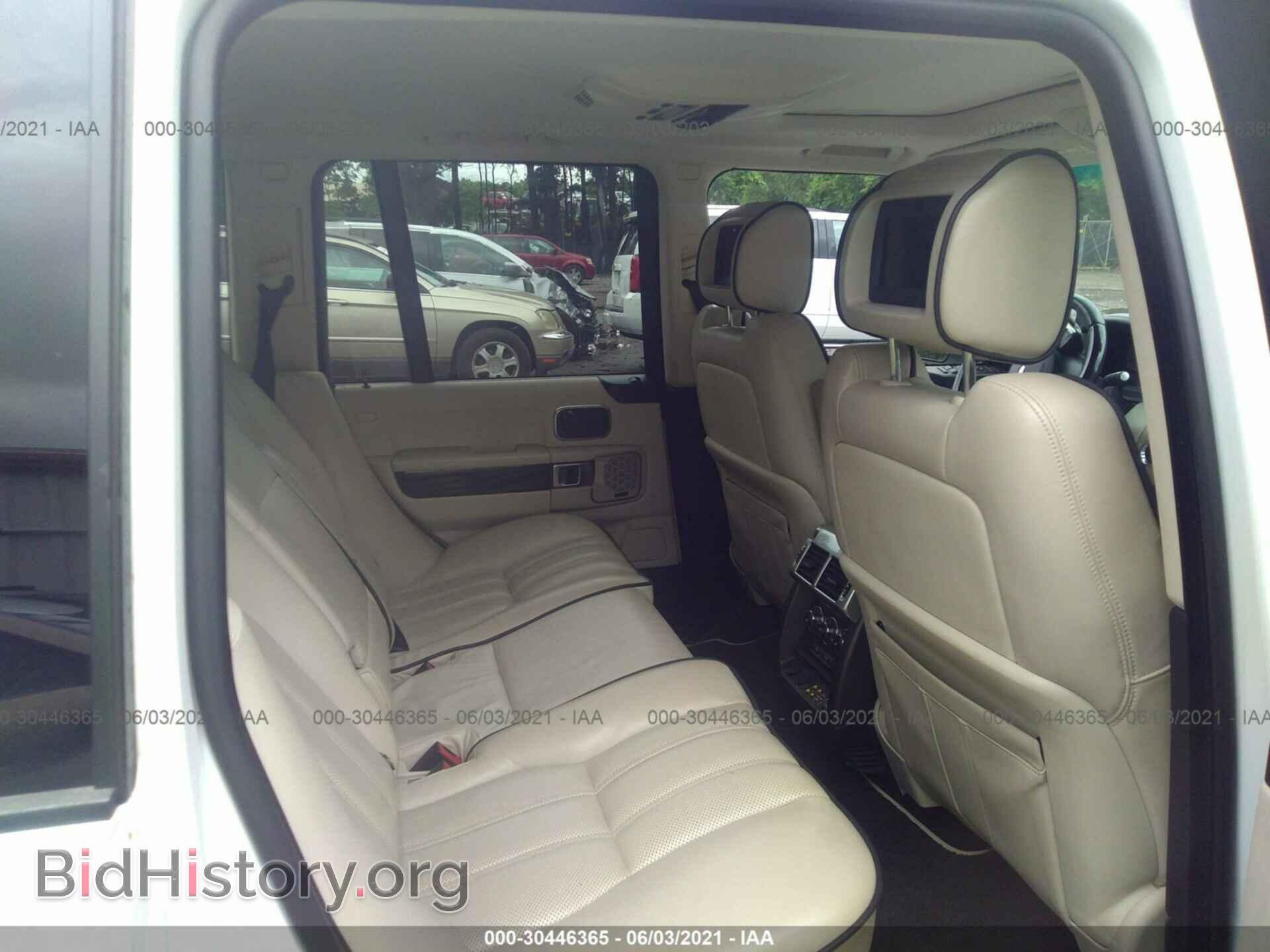 2011 LAND ROVER RANGE ROVER - VIN: SALMF1E46BA334119 - Фото 8