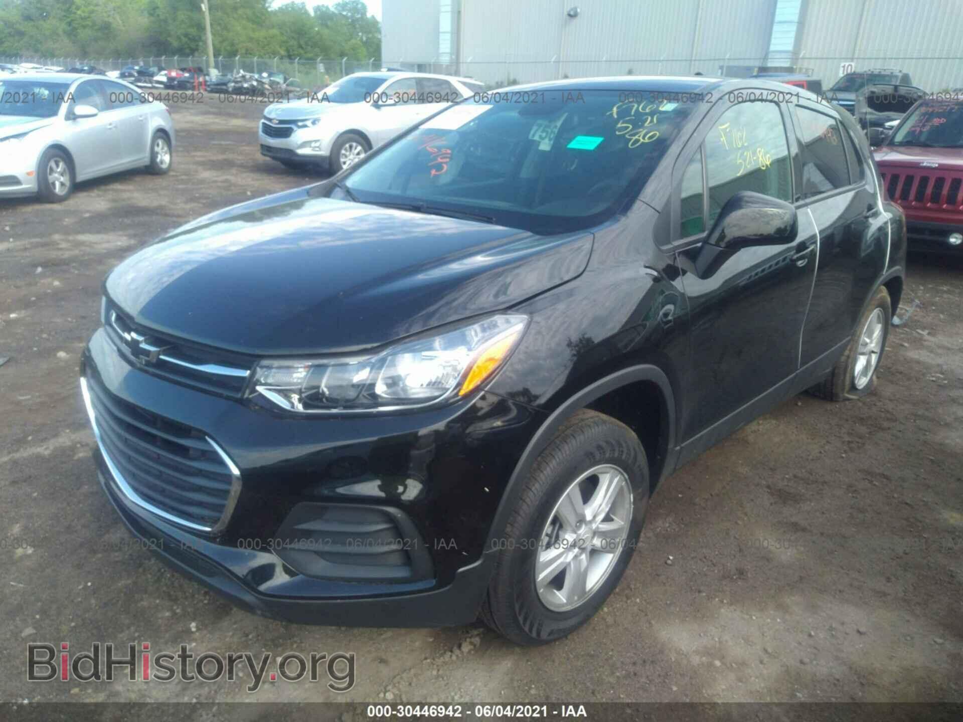 2020 CHEVROLET TRAX - VIN: KL7CJNSB2LB086813 - Фото 2