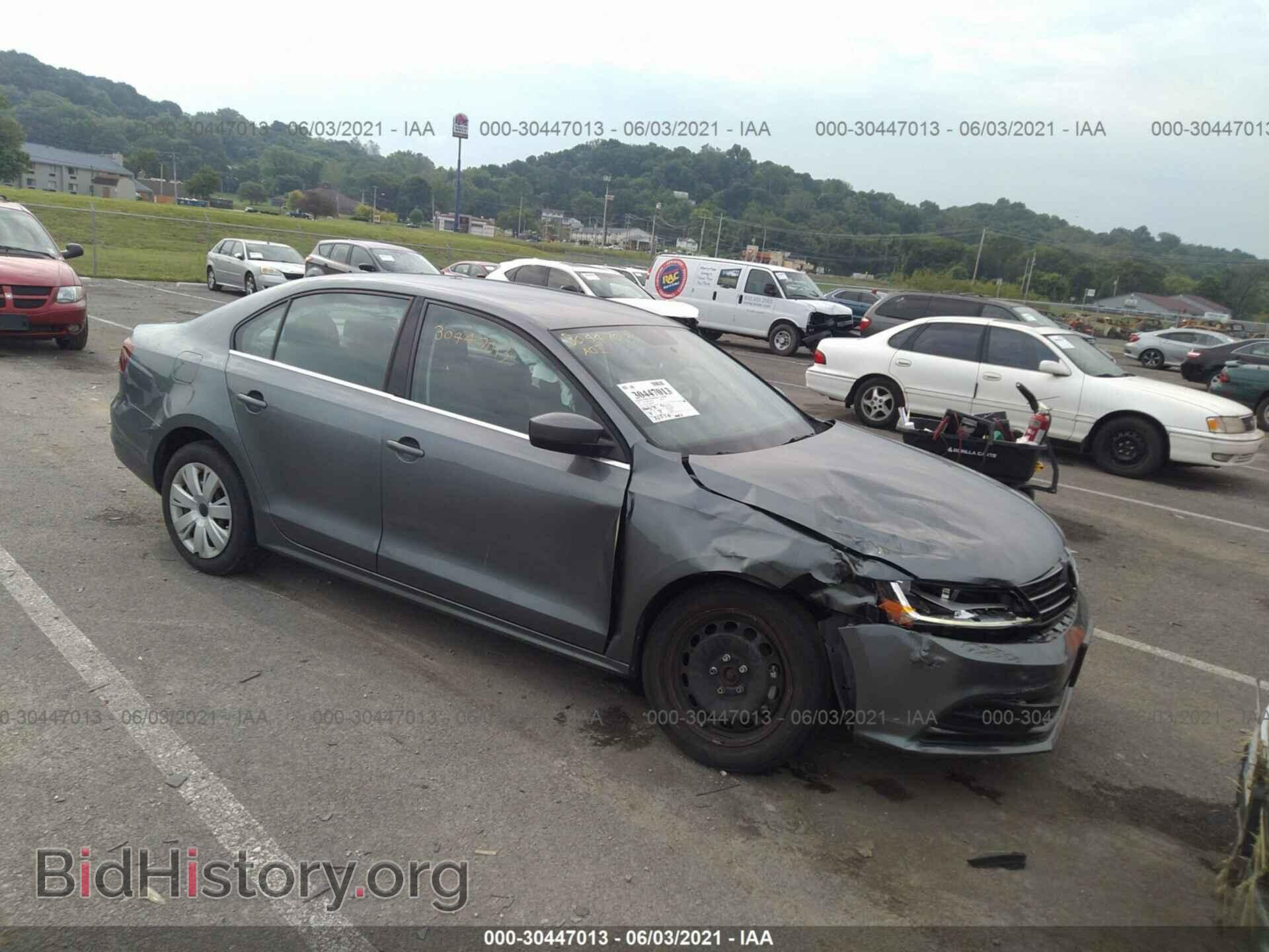 Фотография 3VW2B7AJ2HM400568 - VOLKSWAGEN JETTA 2017