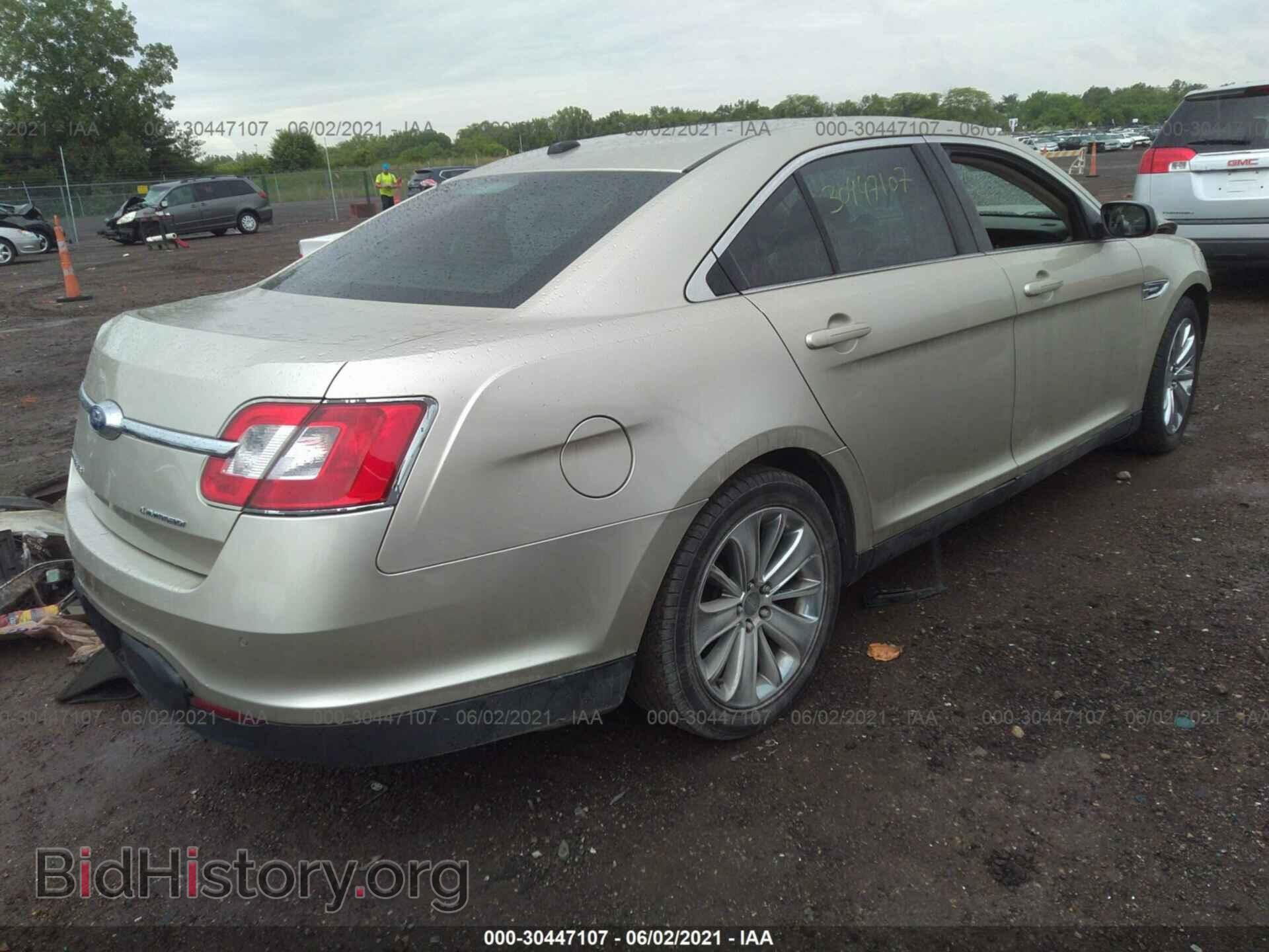 2011 FORD TAURUS - VIN: 1FAHP2FW9BG112673 - Photo 4