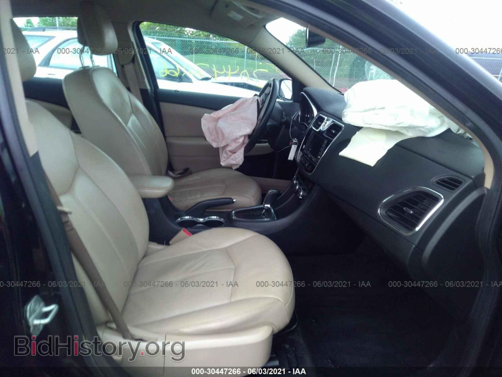 2012 CHRYSLER 200 - VIN: 1C3CCBCB8CN301933 - Photo 5