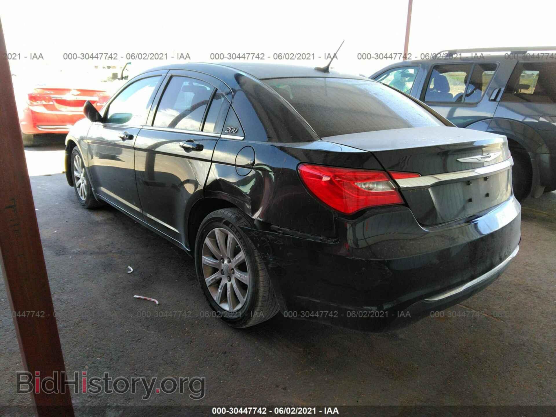 2014 CHRYSLER 200 - VIN: 1C3CCBBB4EN137732 - Фото 3