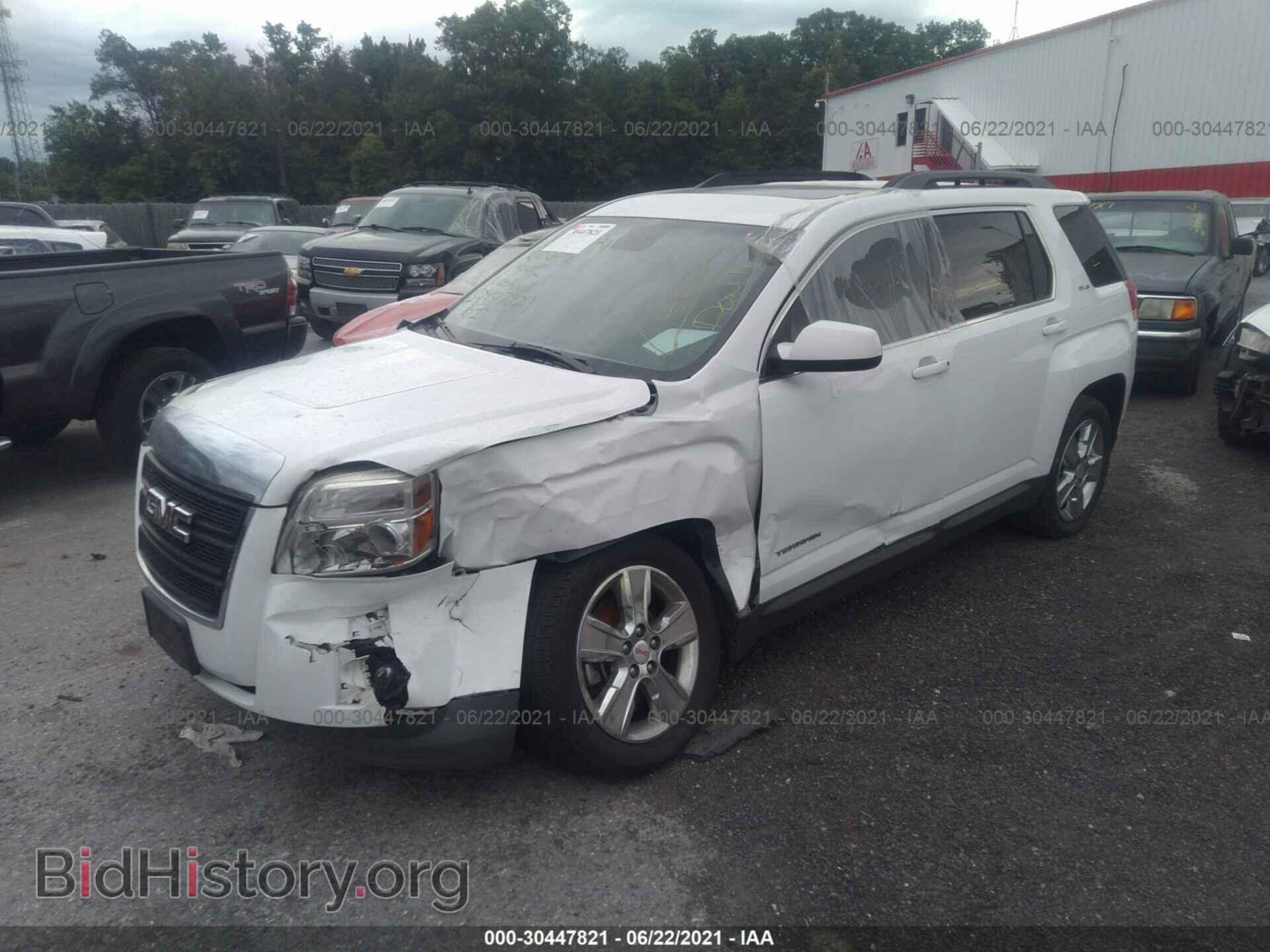 2014 GMC TERRAIN - VIN: 2GKALREK0E6357059 - Photo 2